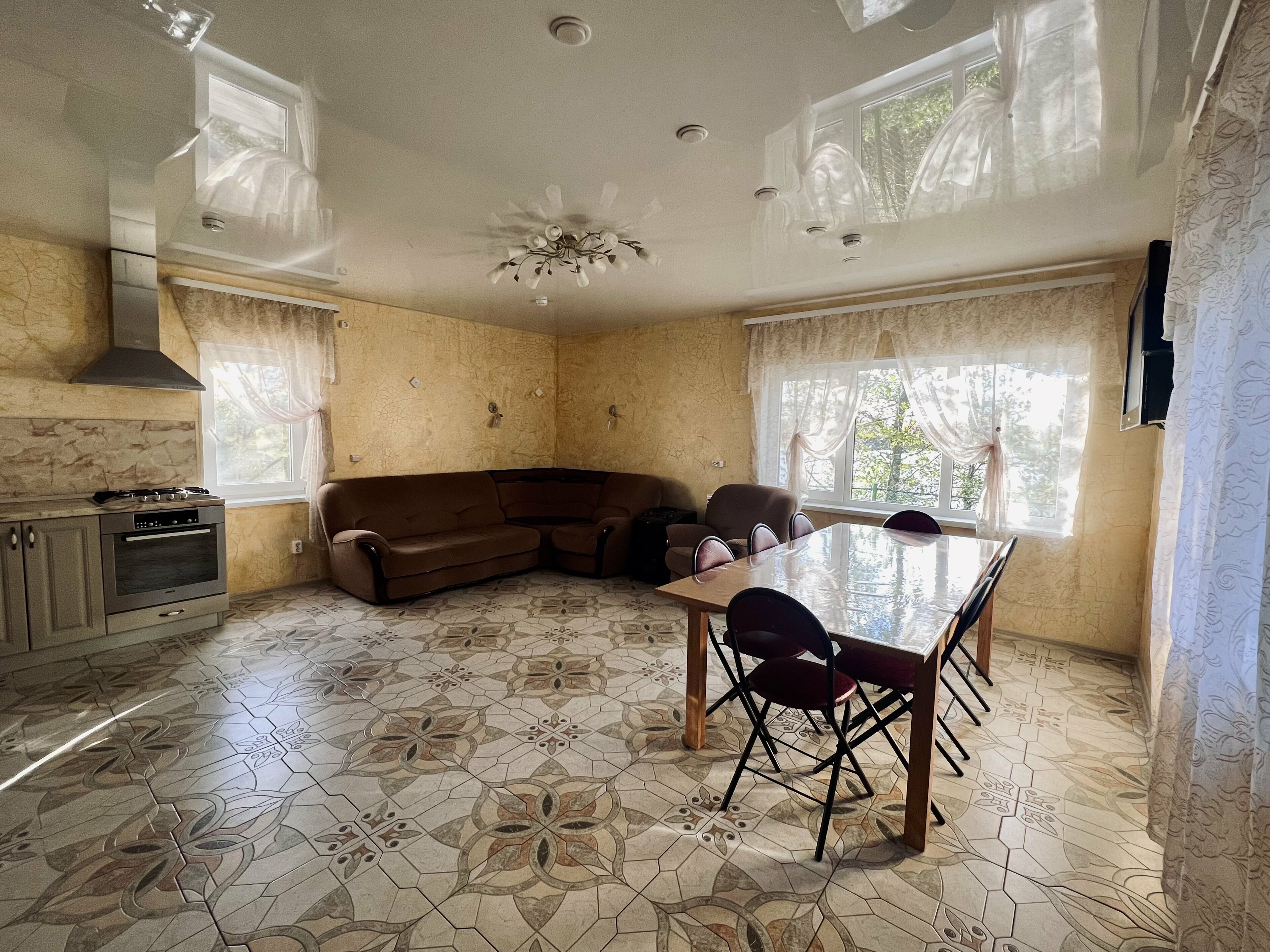 Дом с видом на озеро