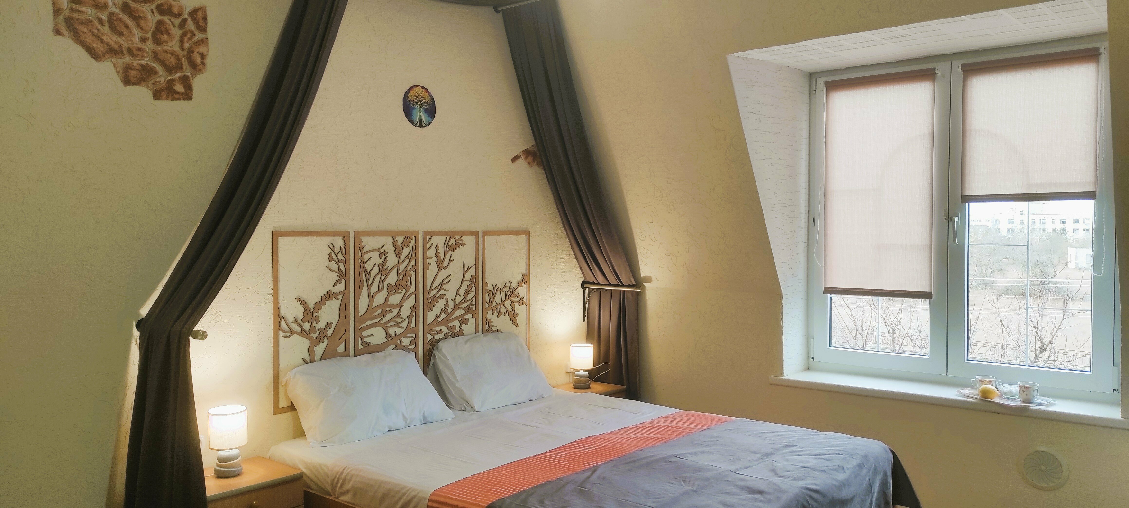 Уютная мансарда с видом на море