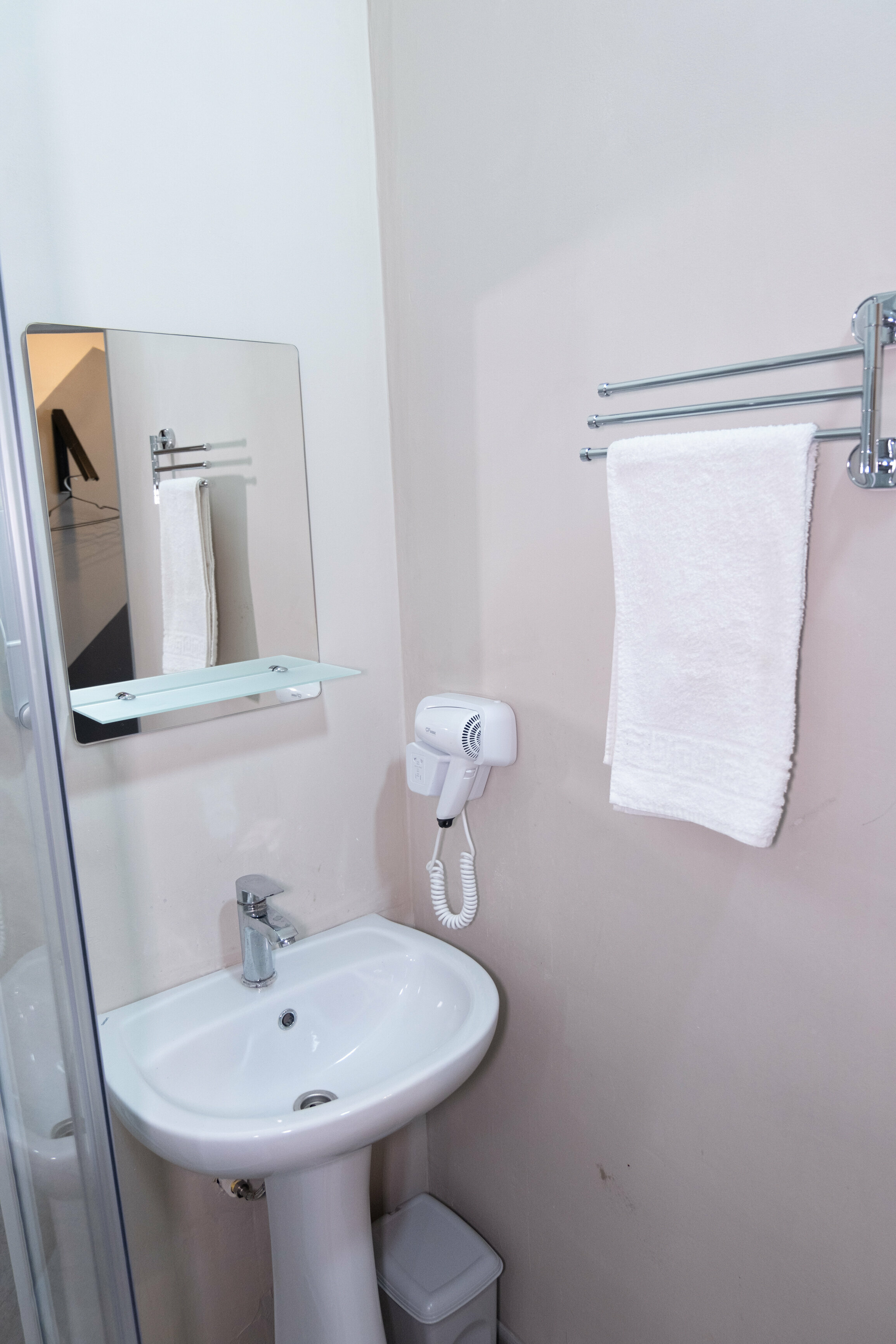 Двухместный номер с 1 кроватью и собственной ванной комнатой