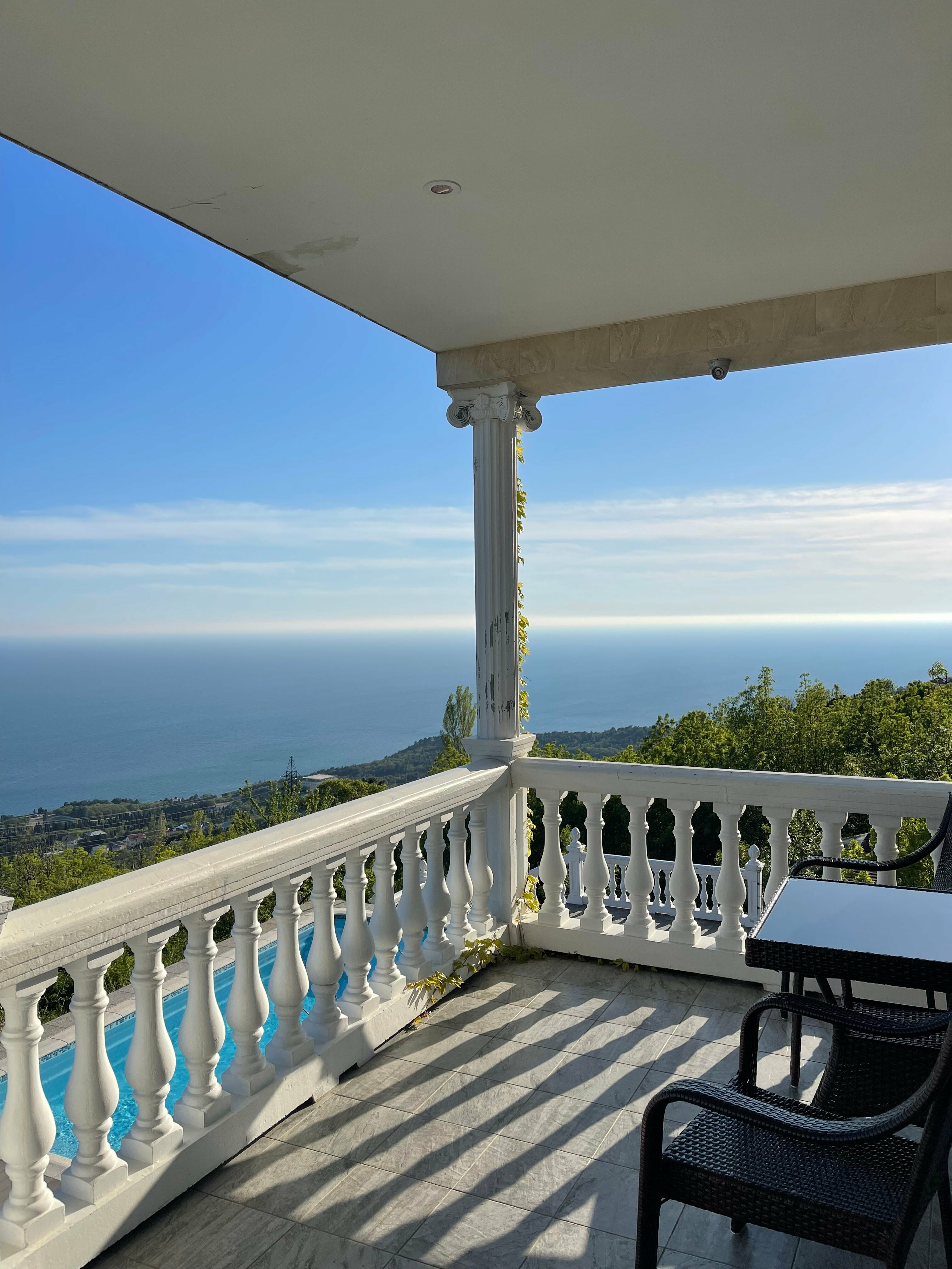 Улучшенный люкс с видом на море