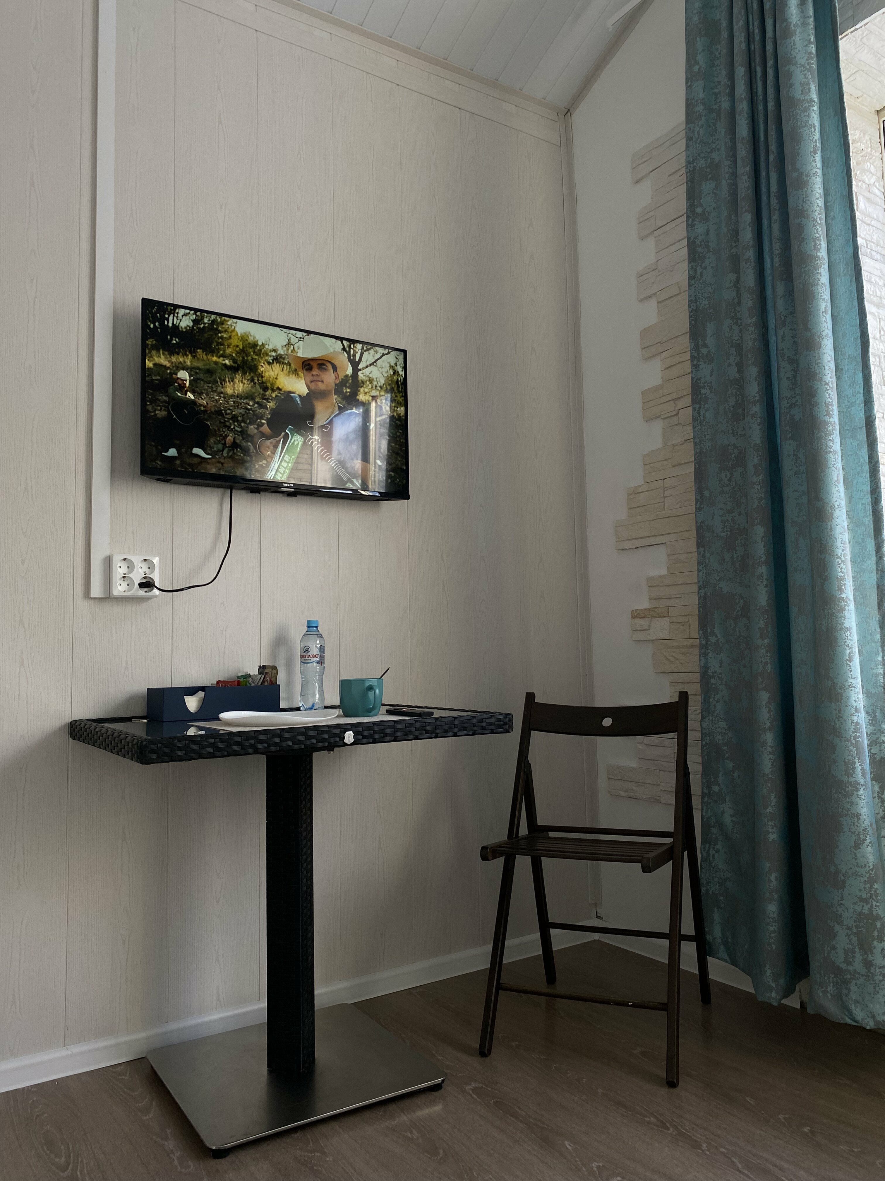 Одноместный номер с общей ванной комнатой