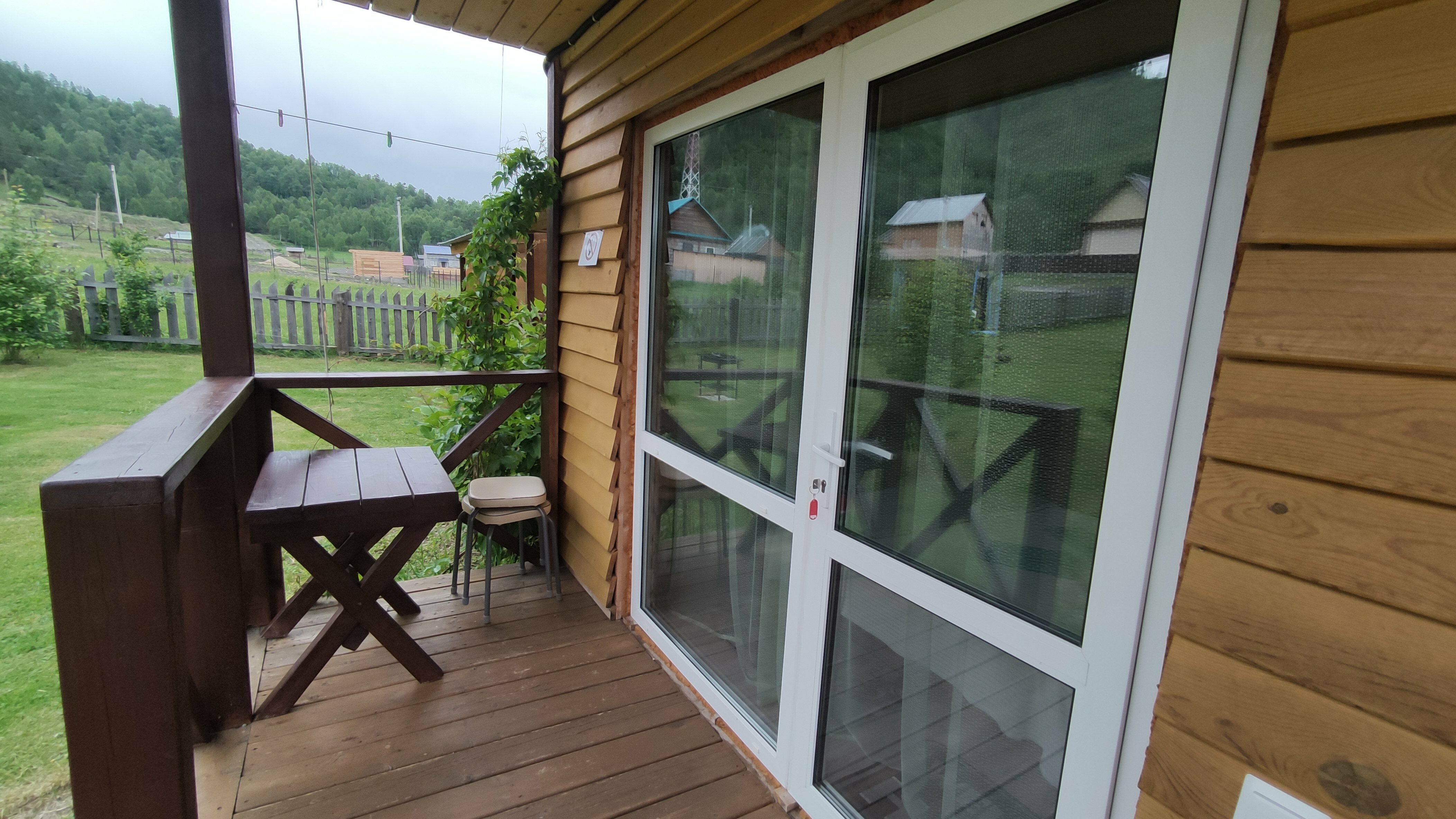 Четырехместный номер с видом на горы