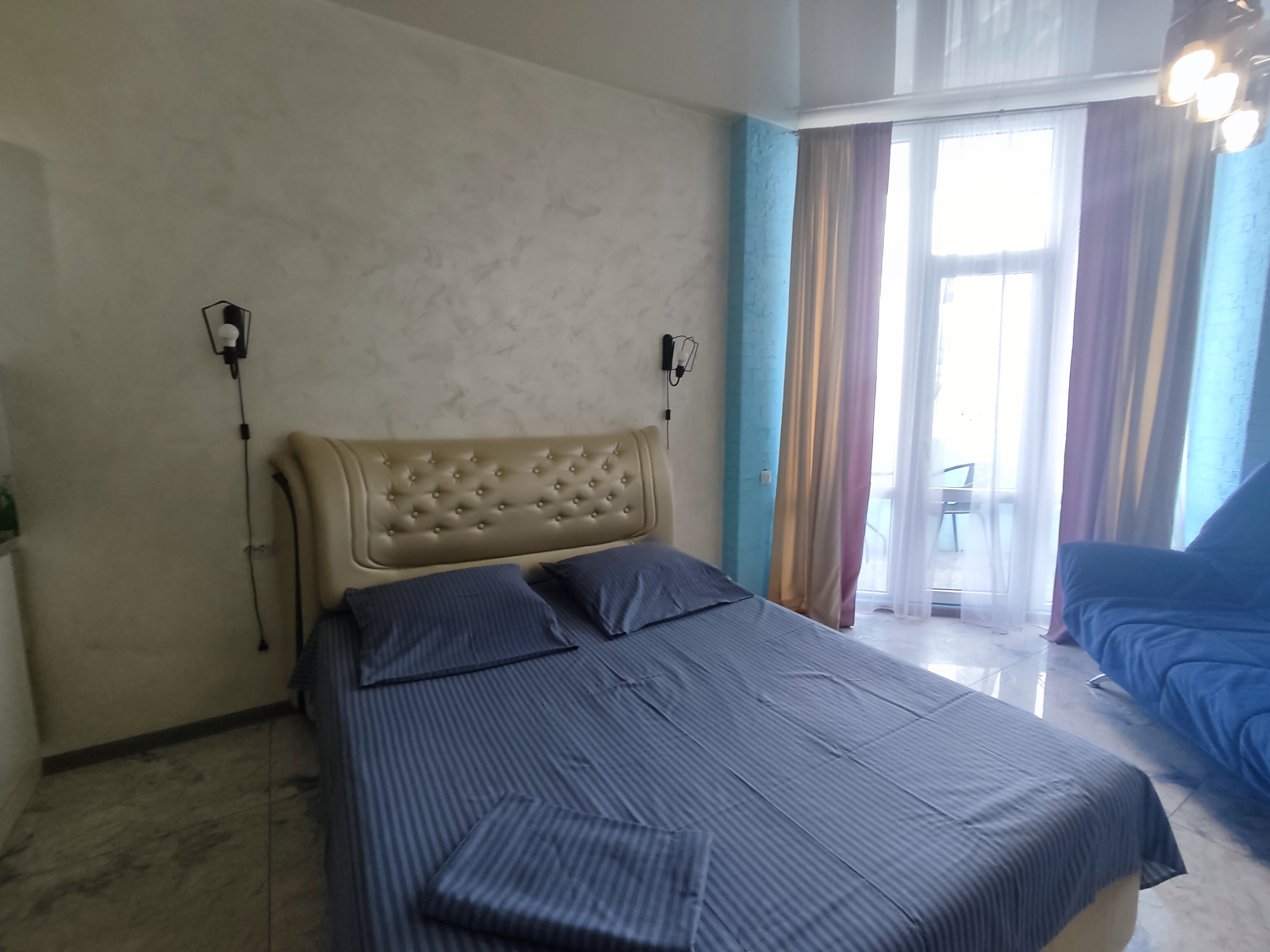 Апартаменты с балконом