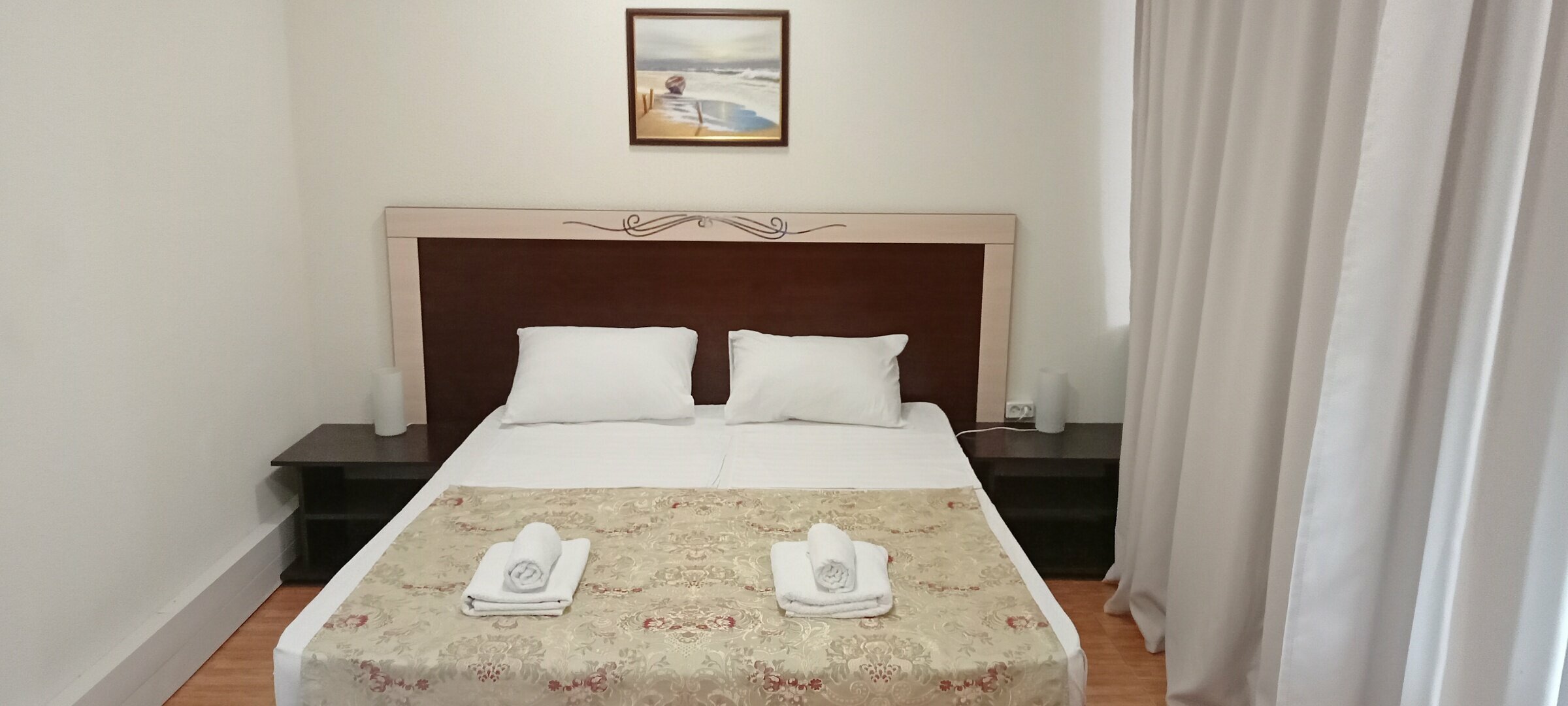 Номер-студия с диваном-кроватью