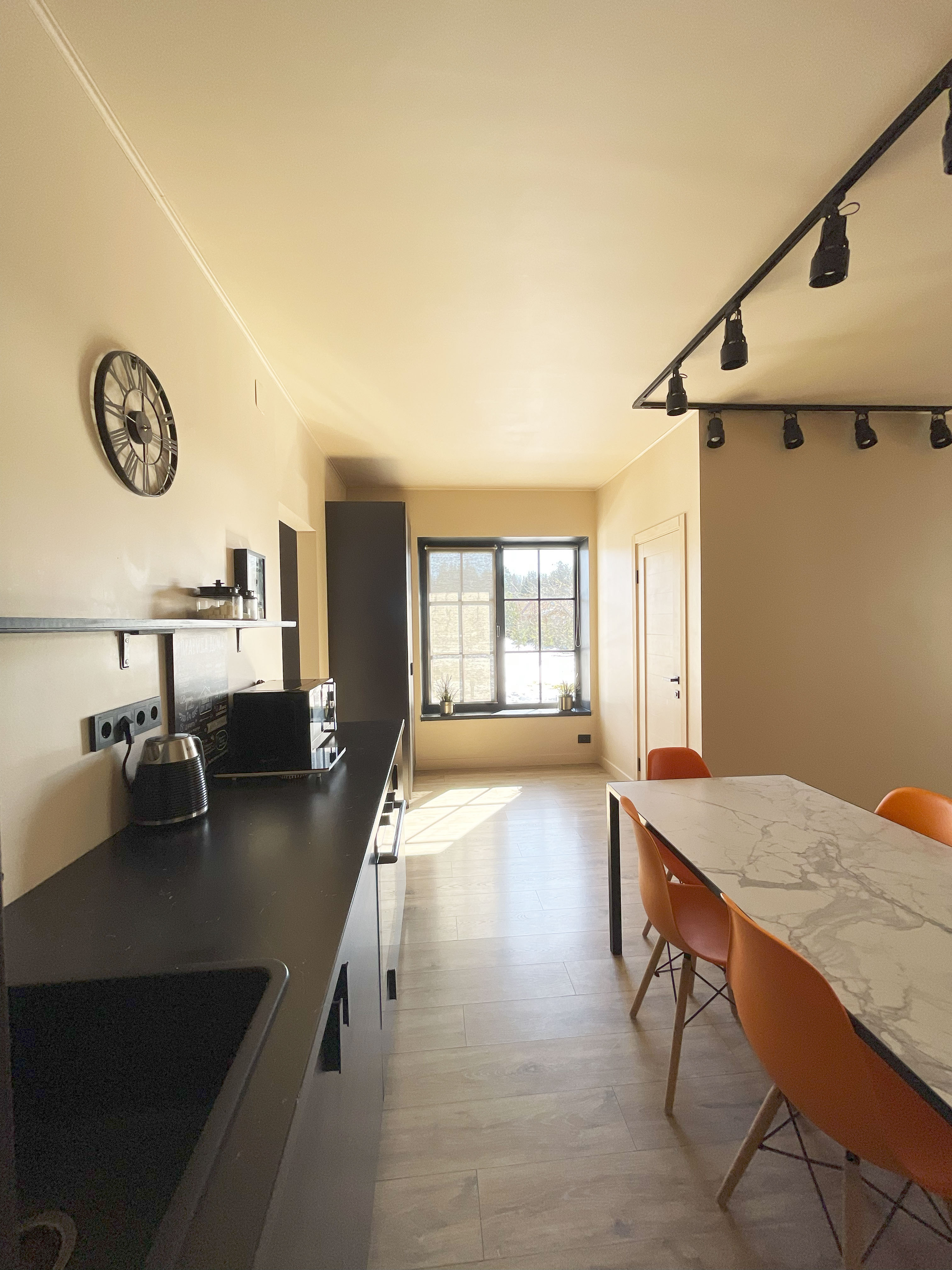 Дом с видом на лес