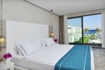 Двухместный номер «Делюкс» с 1 двуспальной кроватью в Lugga Boutique Hotel