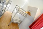 Общее спальное помещение в Astor Hyde Park Hostel - Adults Only