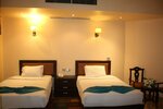 Classic Twin Room в Holidays Express Hotel