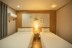 Двухместный номер «Делюкс» с 2 односпальными кроватями в Jeju Stay Hotel