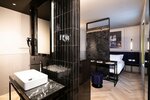 Стандартный двухместный номер с 1 двуспальной кроватью в Heart Hotel Milano