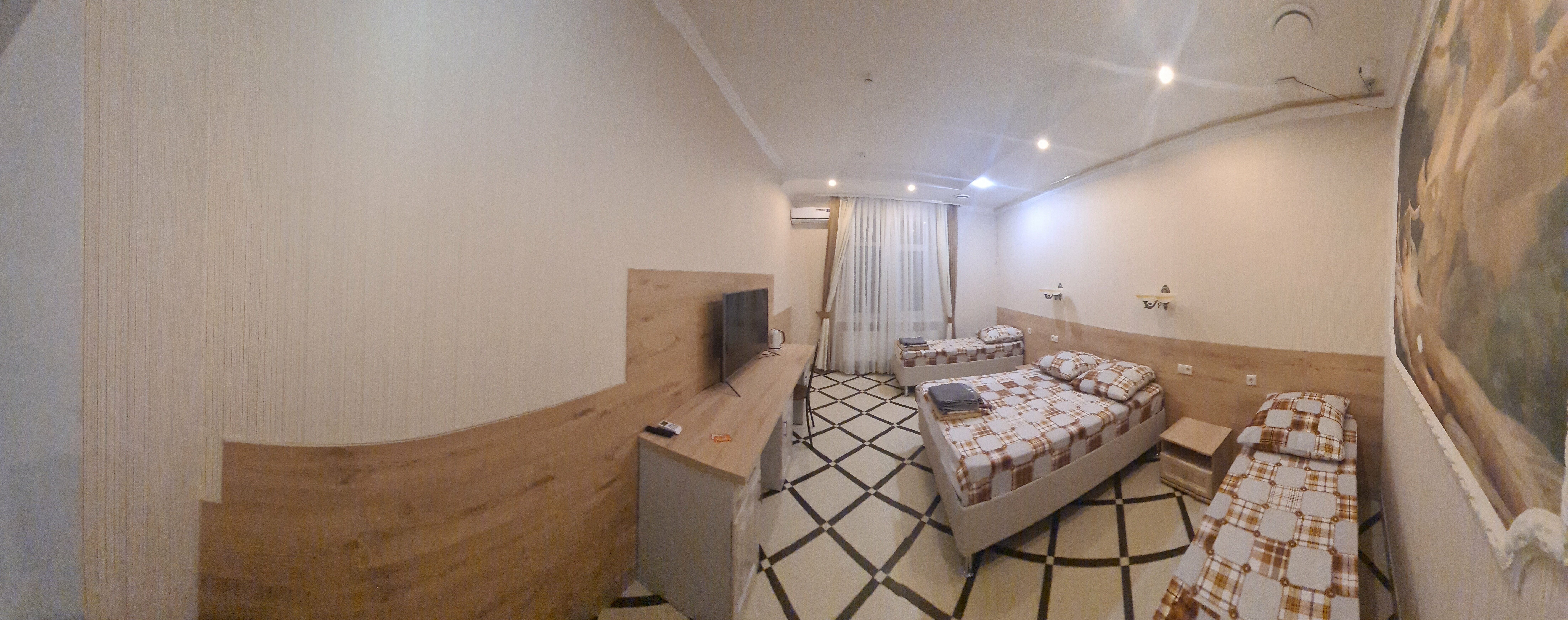 Семейный номер с ванной комнатой