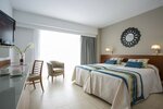 Двухместный номер «Делюкс» с 1 двуспальной кроватью (Single use, Seafront view) в Palladium Hotel Palmyra