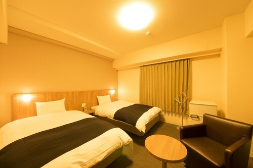 Номер с 2 односпальными кроватями в Dormy Inn Express Mikawa Anjo Natural Hot Spring