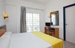 Doble con Balcón Vista Mar Lateral в Hotel Js Horitzo