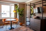 Large Double Room в Prado Next Door