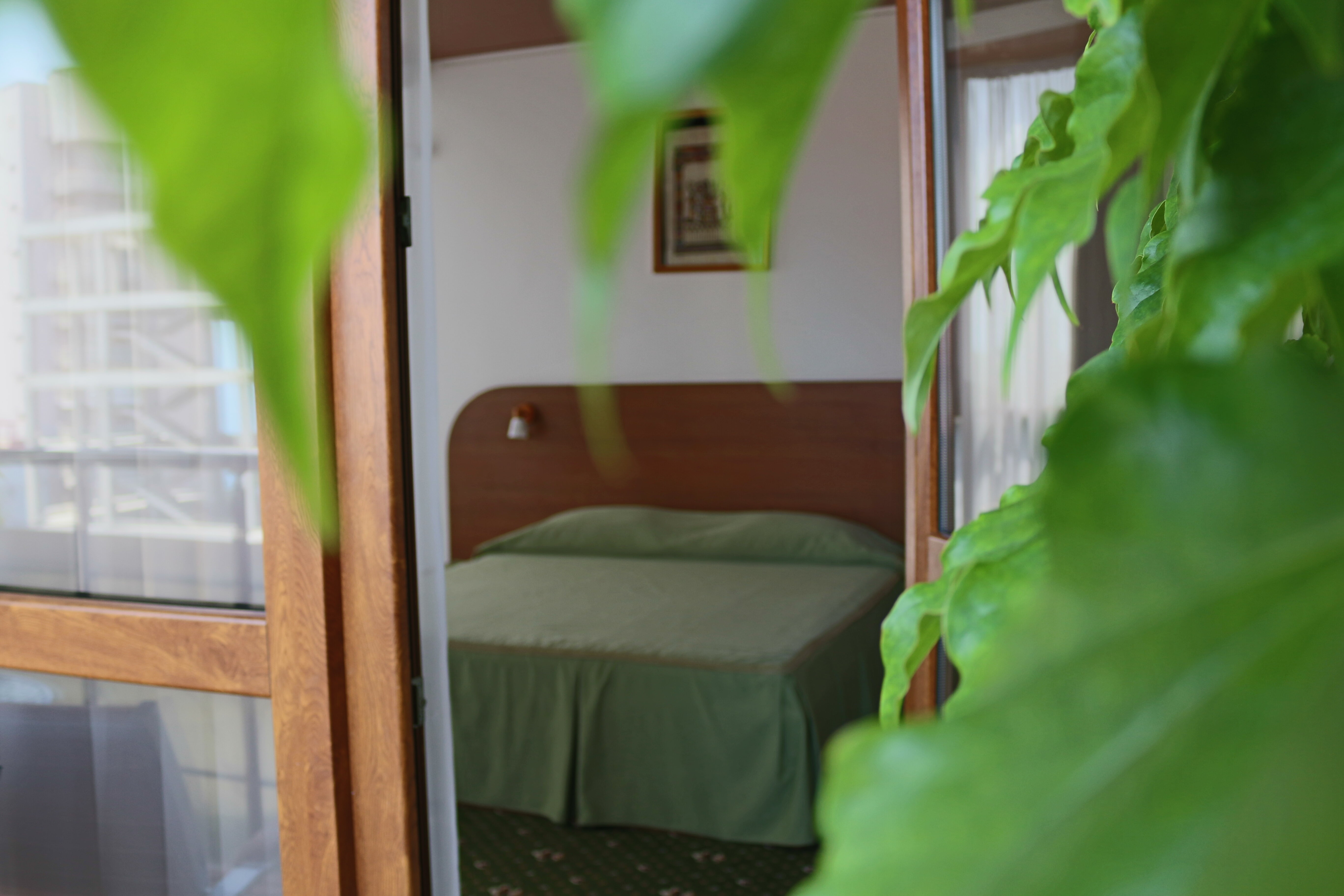 Люкс с кроватью размера «king-size» и видом на море