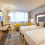 Номер стандарт улучшенный с 2 односпальными кроватями в Novotel