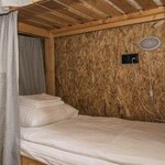 Кровать в 8-местном общем номере с 4 двухъярусными кроватями (общие удобства) в Loft