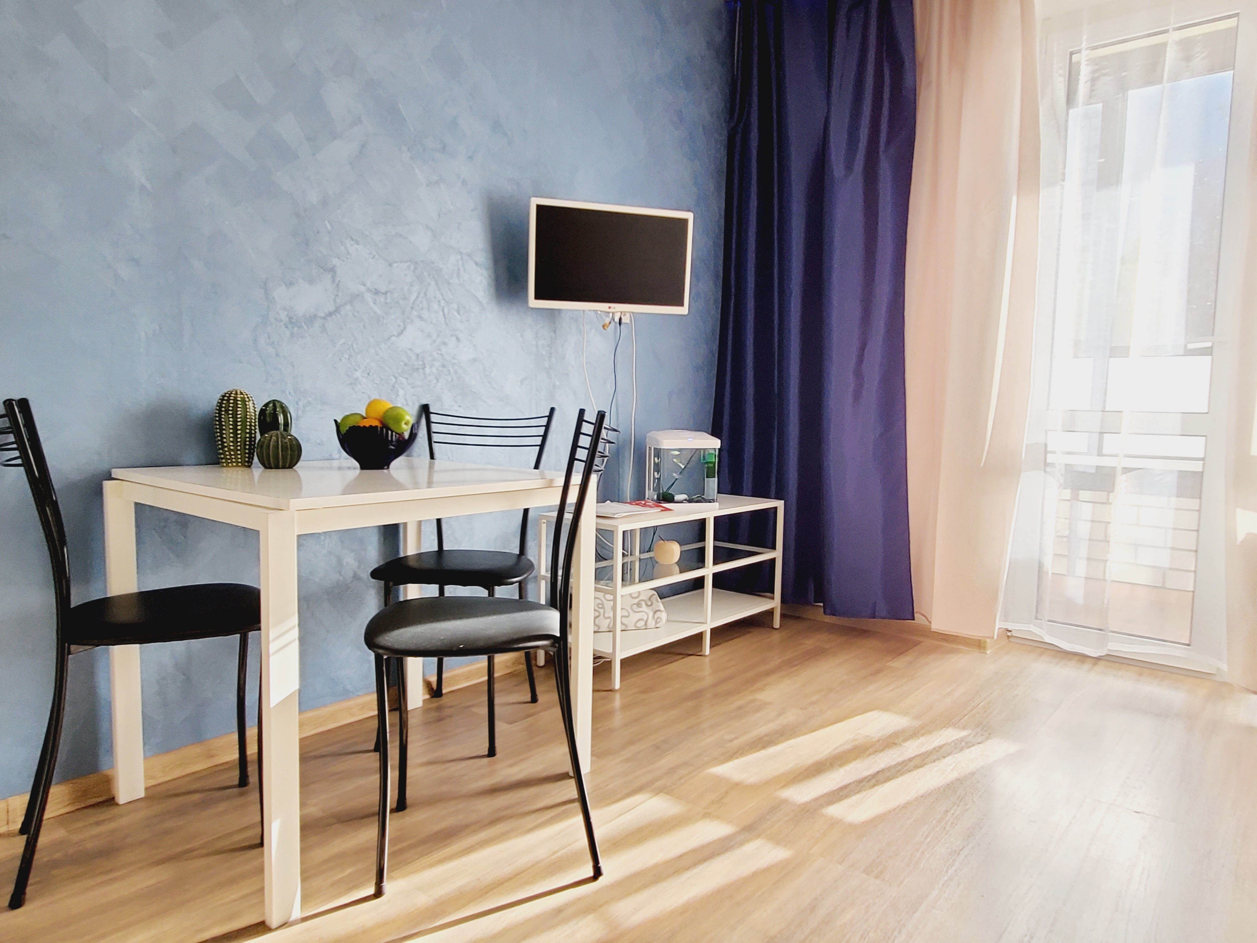 Номер-студия с диваном-кроватью