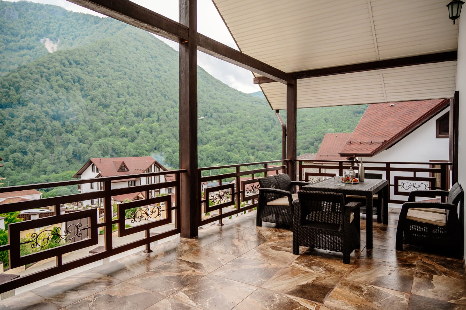 Коттедж с видом на горы