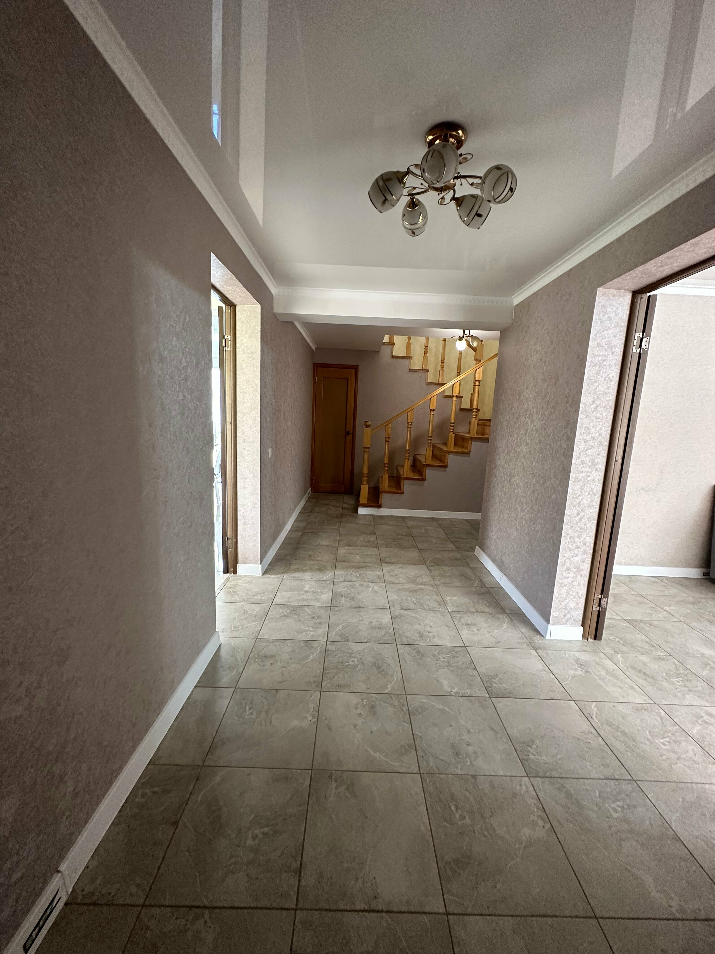 Дом с 4 спальнями