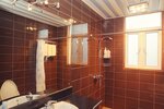 Двухместный номер с 1 двуспальной кроватью (Shared Bathroom ) в Xixili Disney 2nd Branch