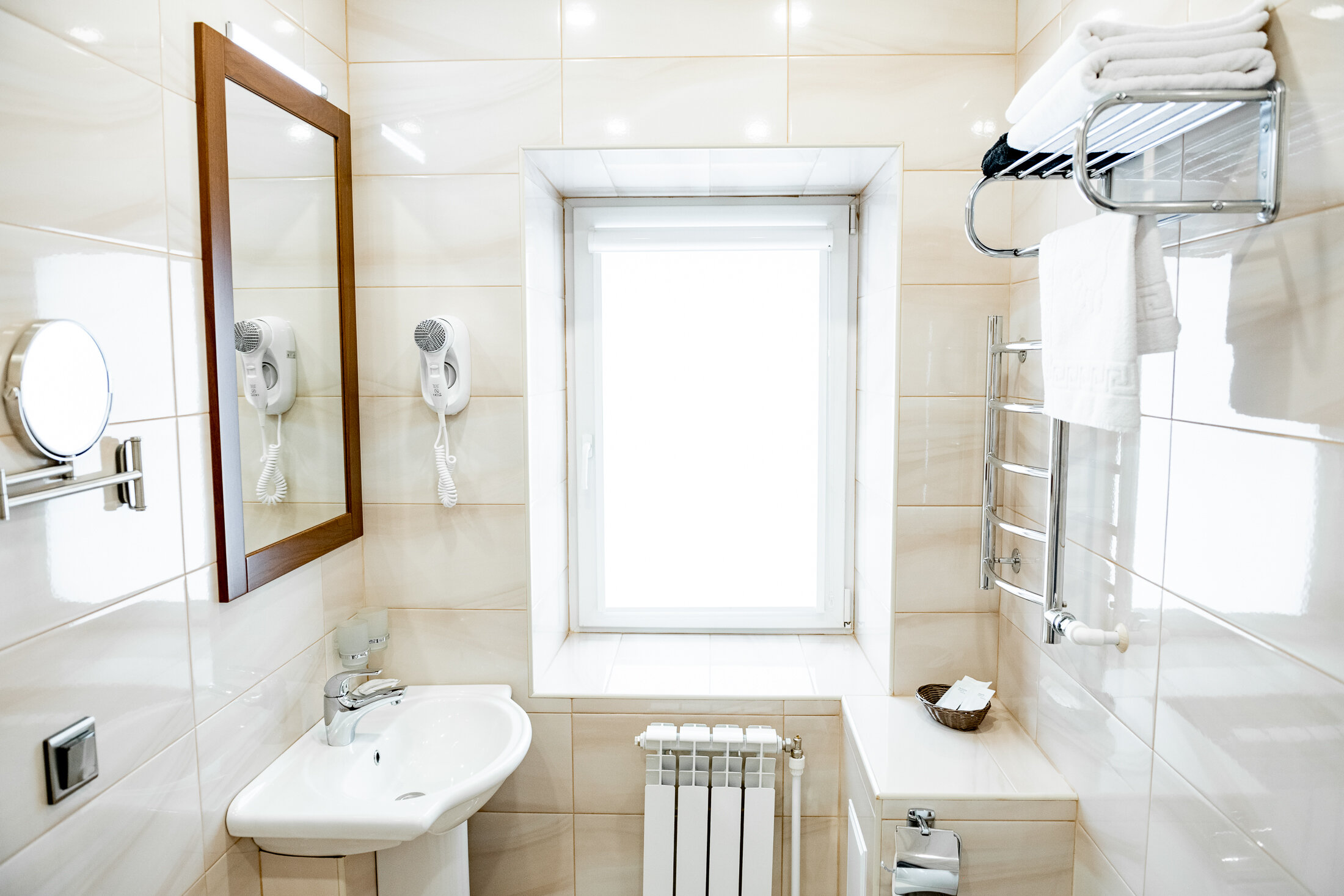 Двухместный номер с 1 кроватью или 2 отдельными кроватями и балконом