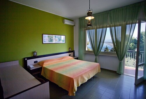 Двухместный номер с 1 двуспальной кроватью в Hotel Guardacosta - Surrise