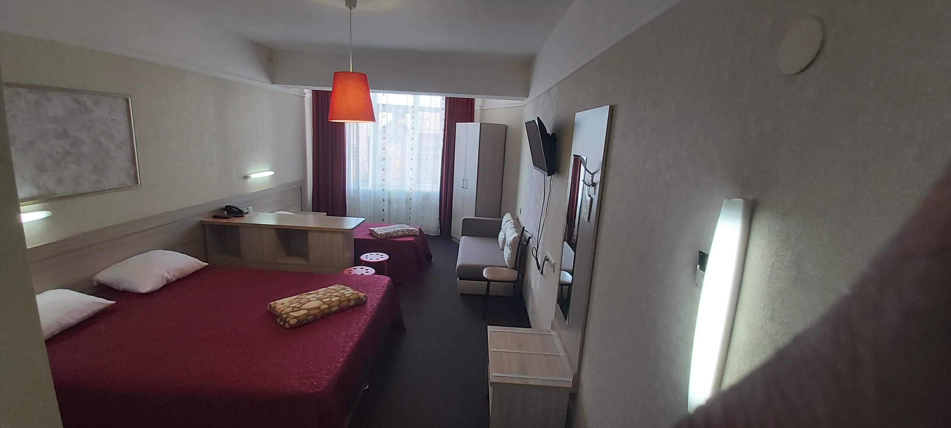 Улучшенный трехместный номер