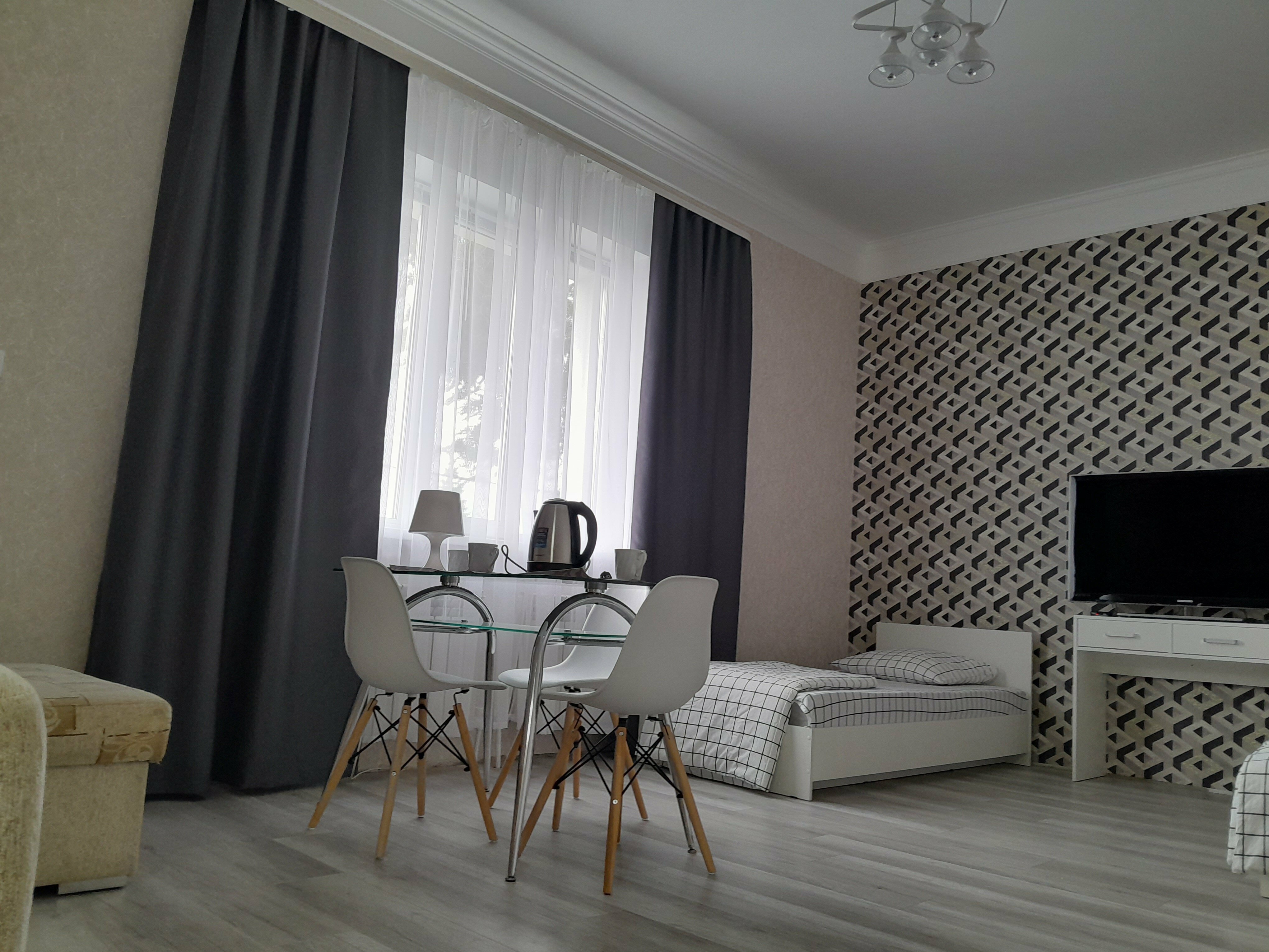 Cемейный номер с собственной ванной комнатой