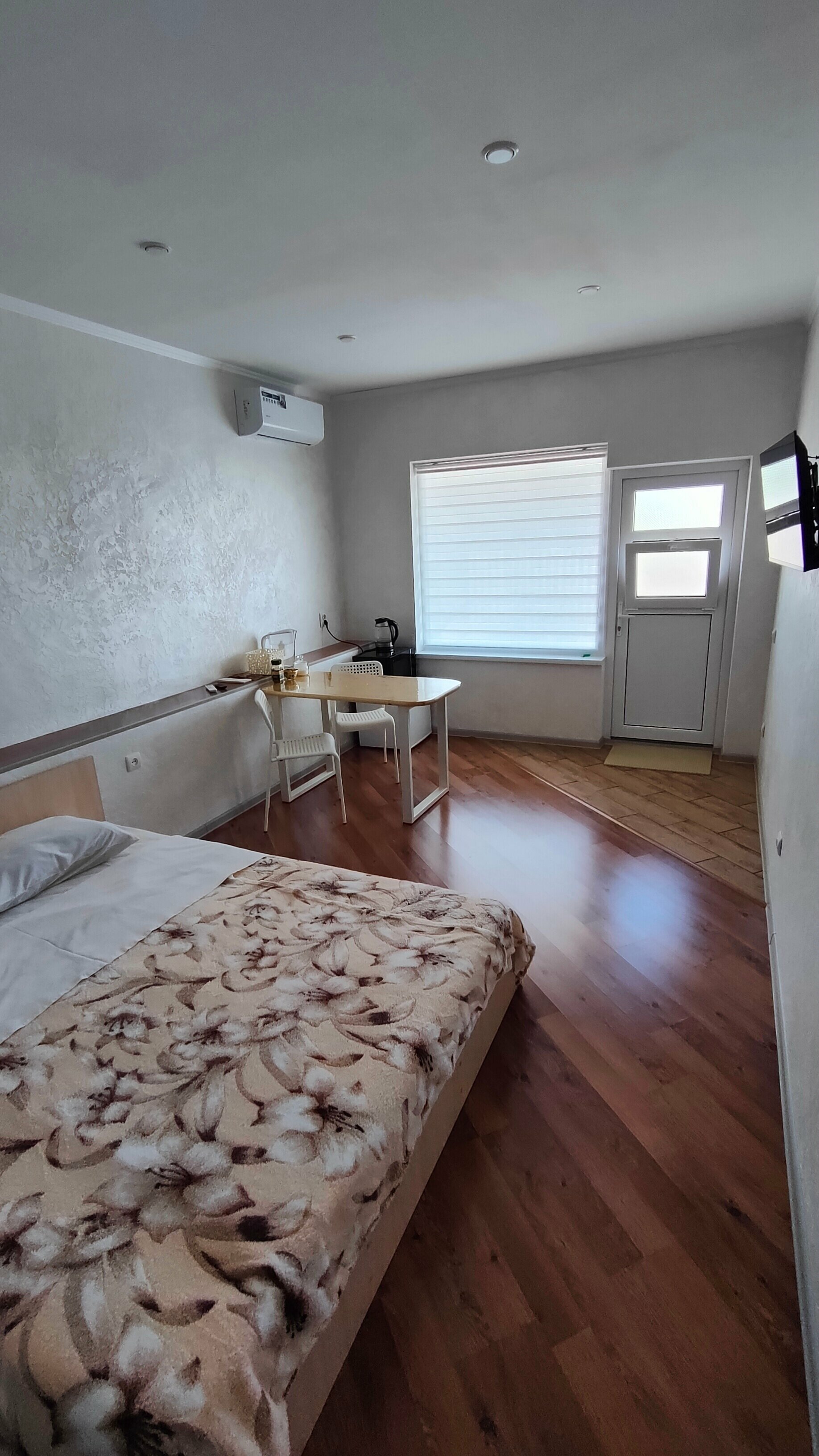 Двухместный номер с 1 кроватью и собственной ванной комнатой