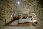 Семейный номер в Naraca Cave House