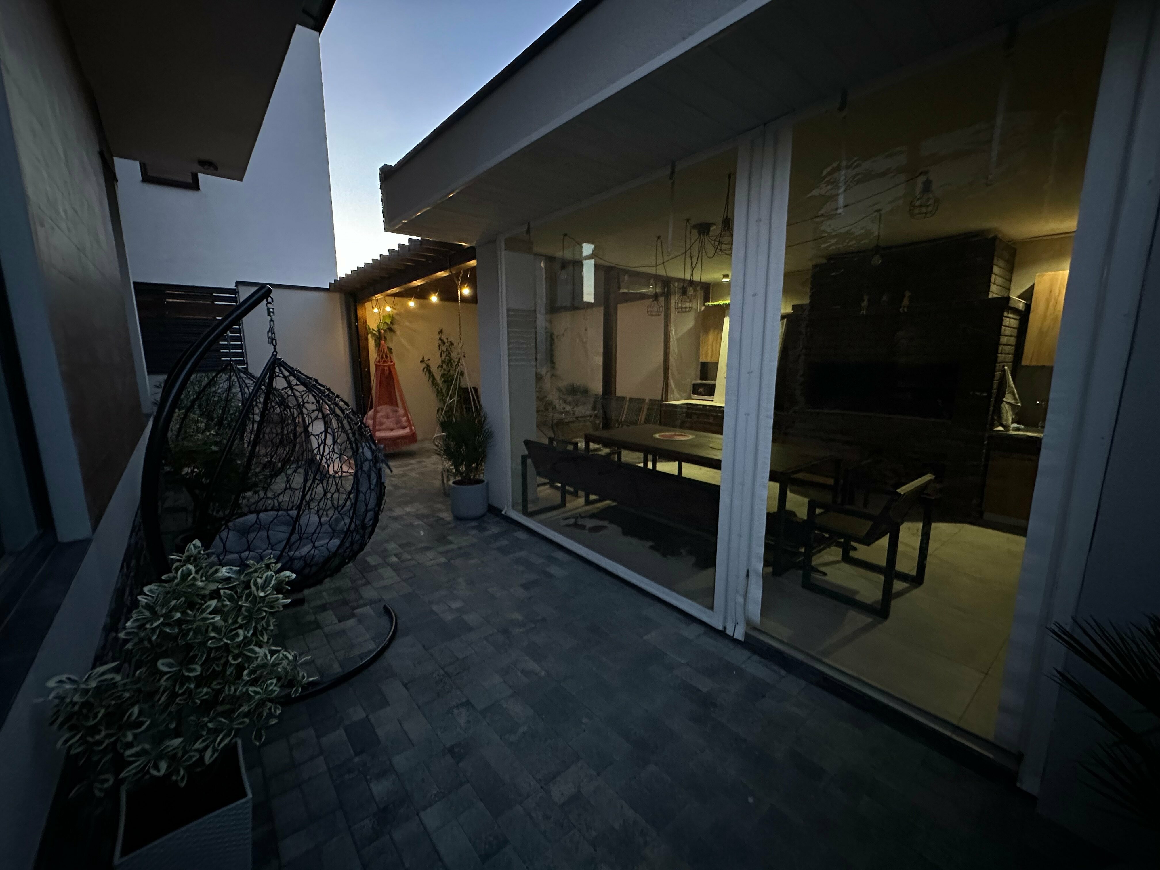 Трехместный номер «Комфорт» с душем