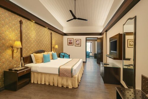 Suite with complimentary shuttle to Mall Road till 7 pm в Shervani Hilltop Nainital