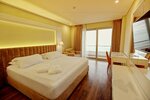 Улучшенный люкс, вид на море в Premium Beach Hotel