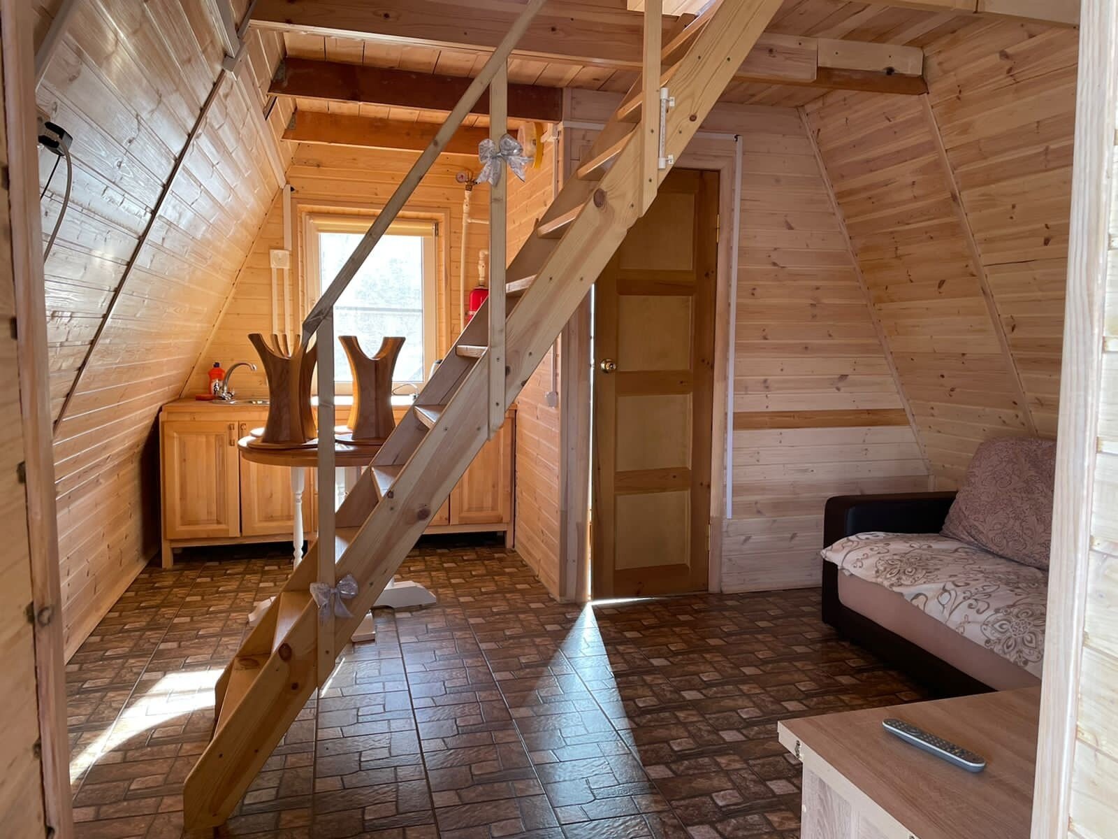 Семейный номер с видом на горы