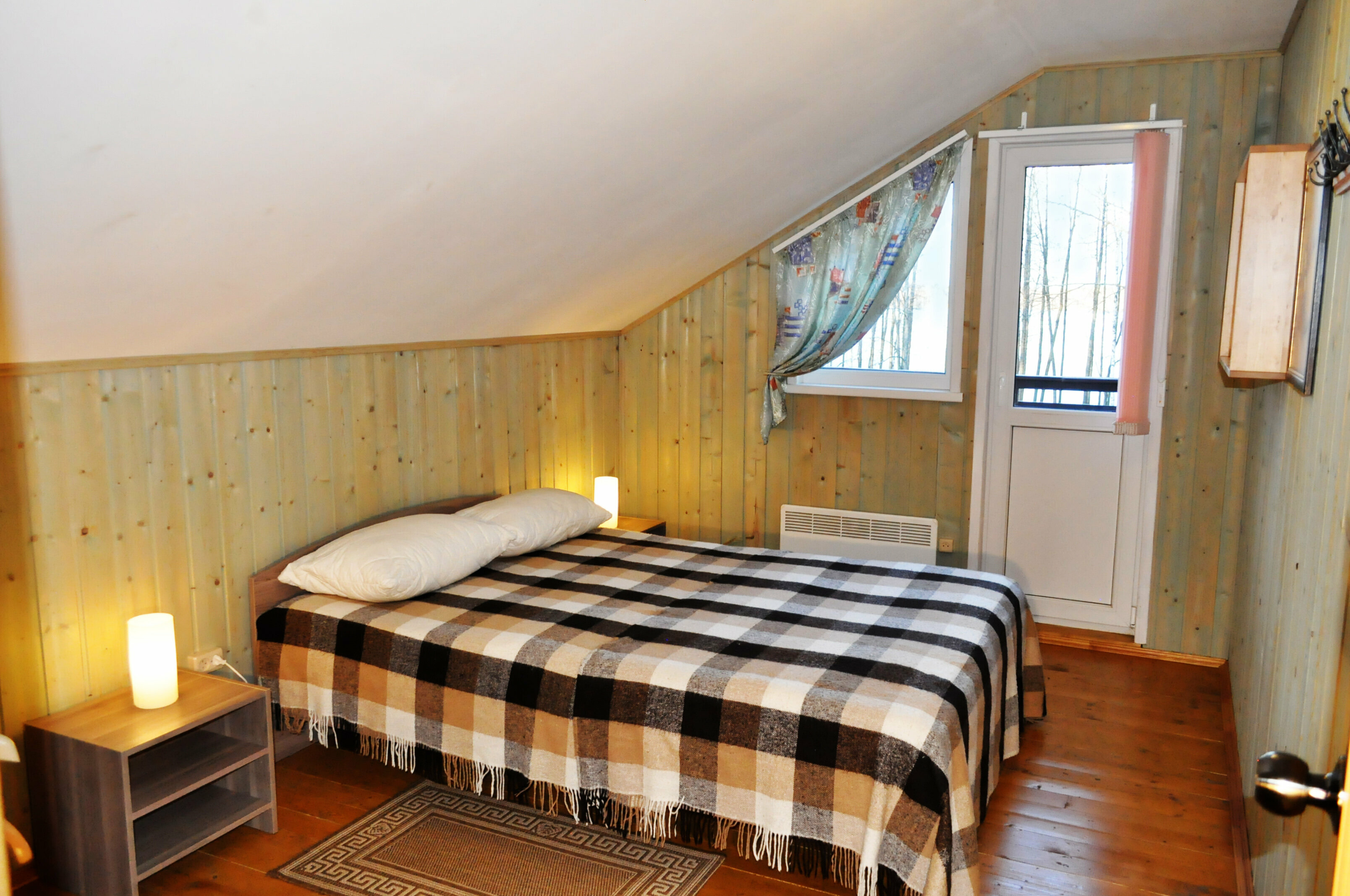 Коттедж с видом на озеро