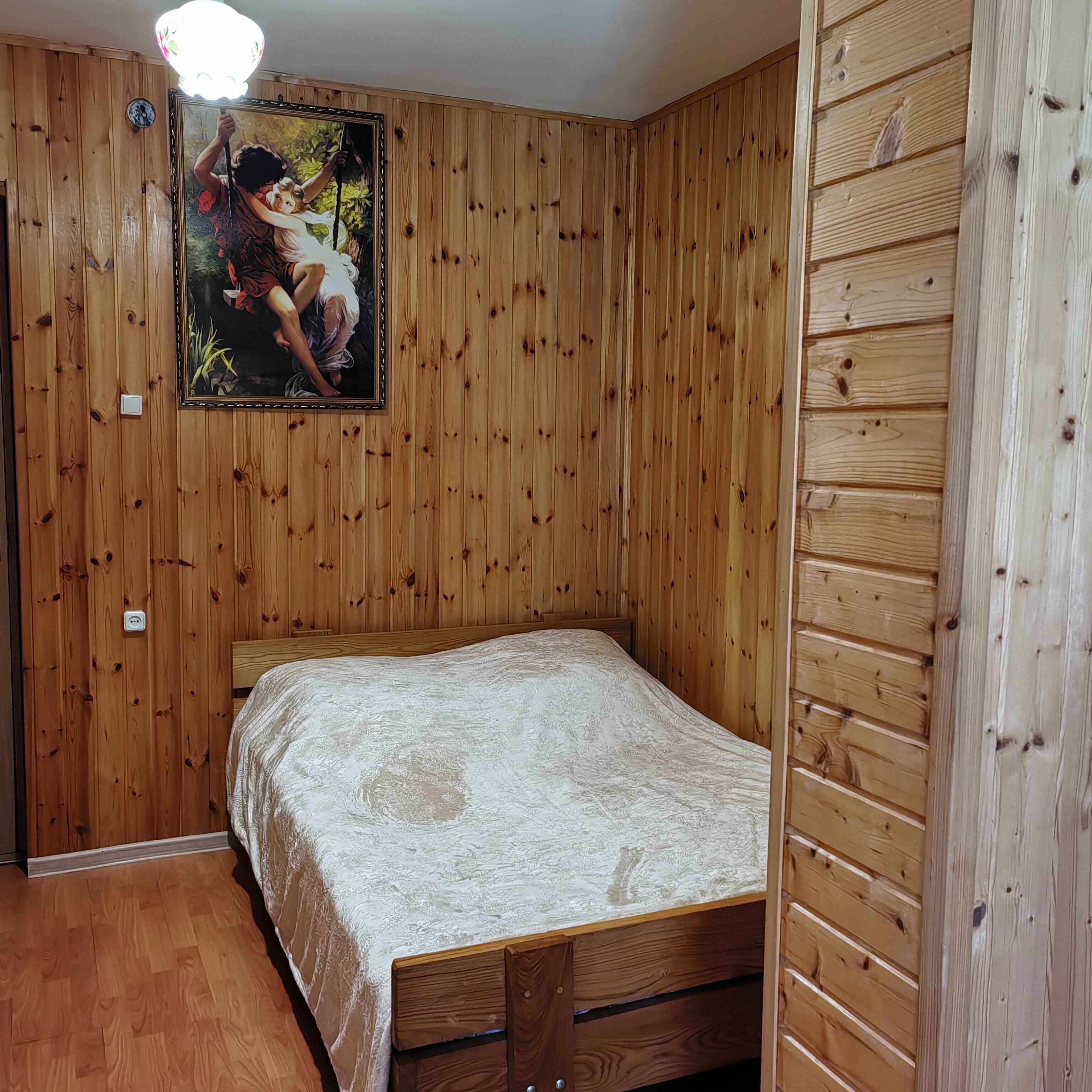 Трехместный номер «Комфорт» с душем