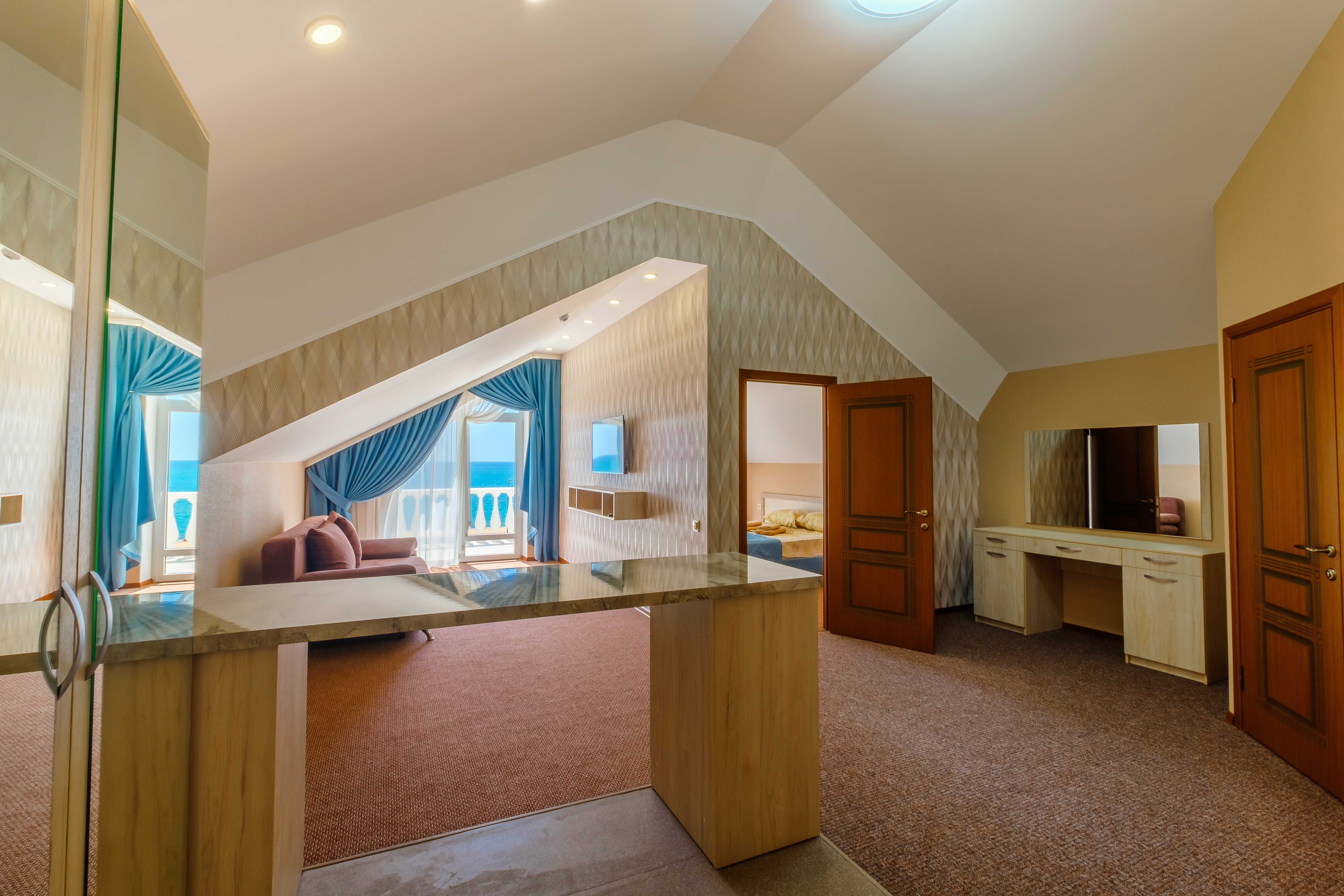 Люкс с видом на море