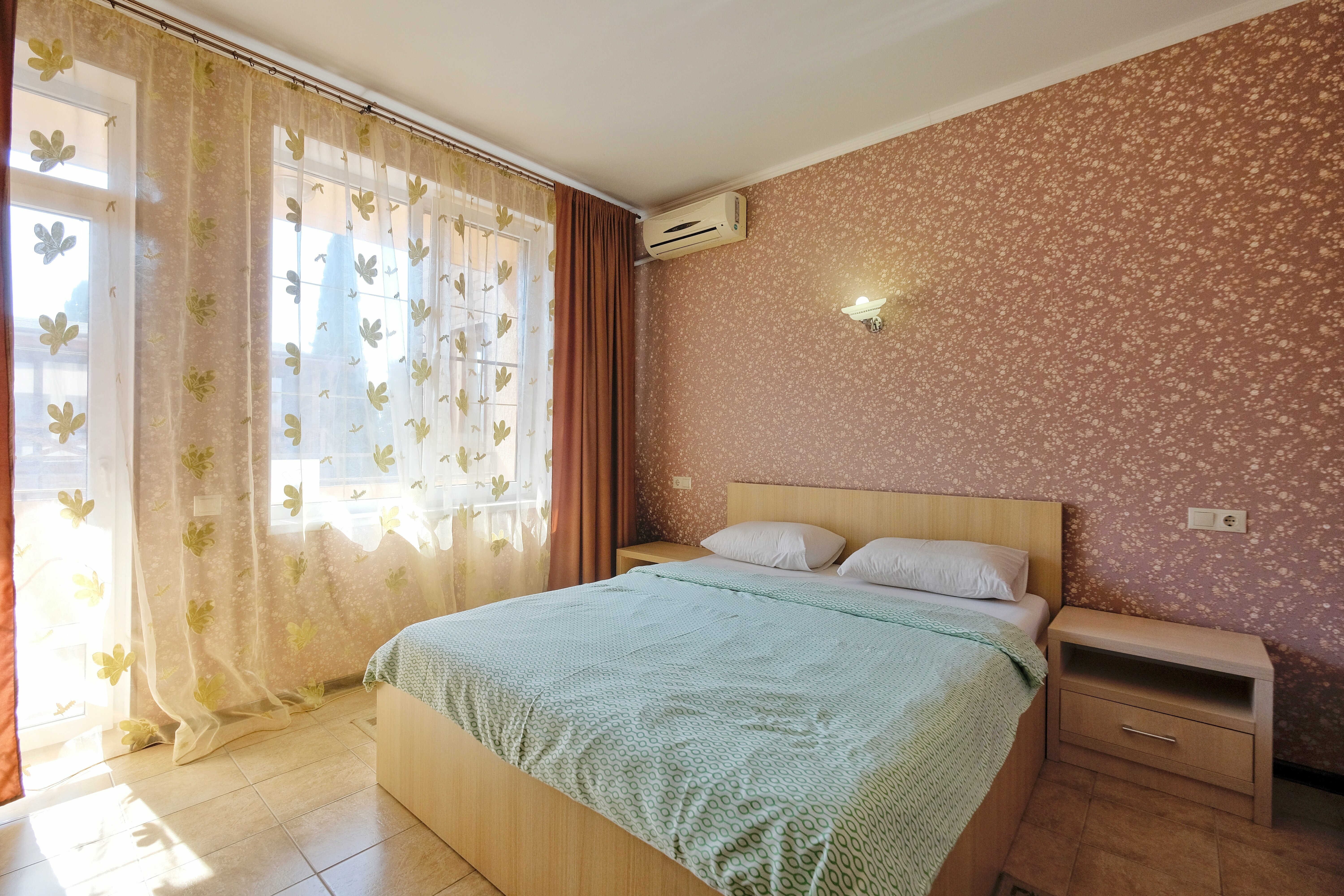 Люкс с балконом