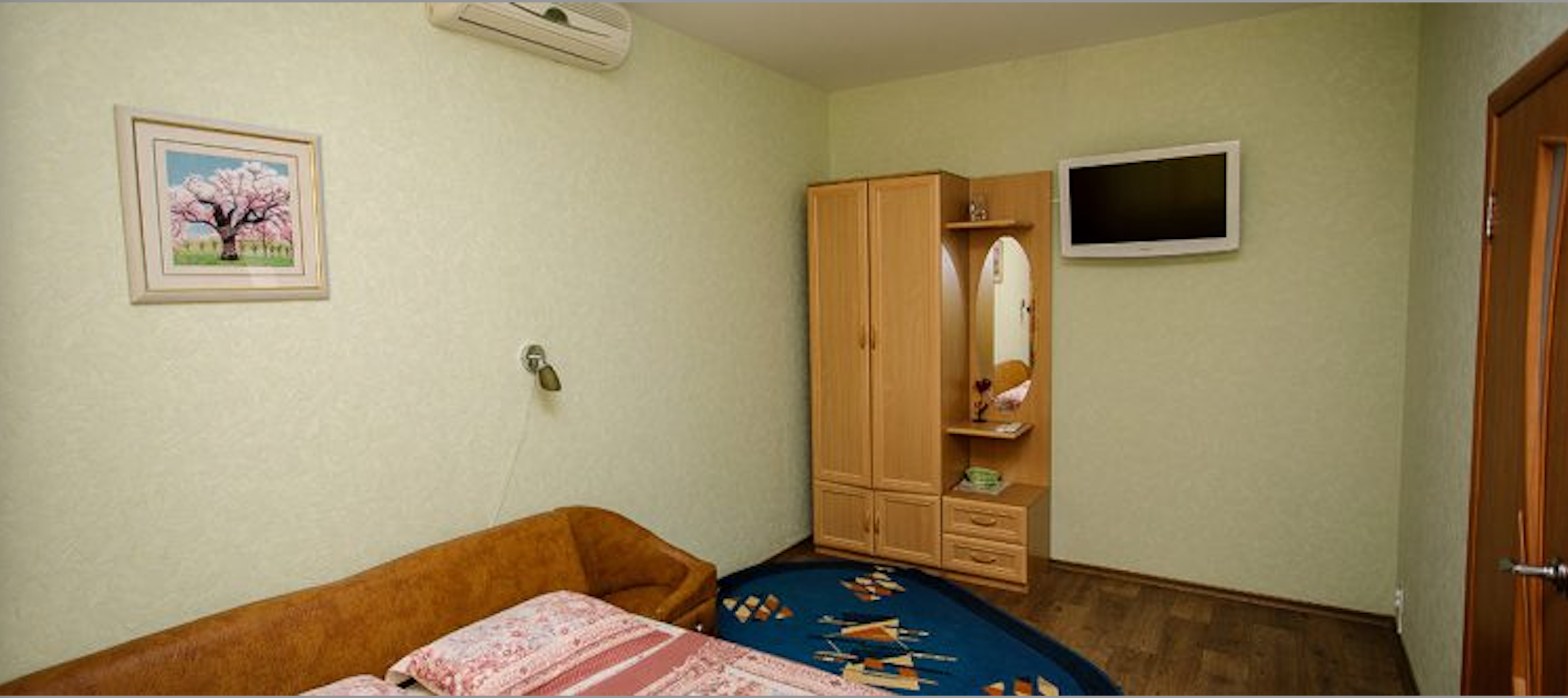 Четырехместный номер с балконом