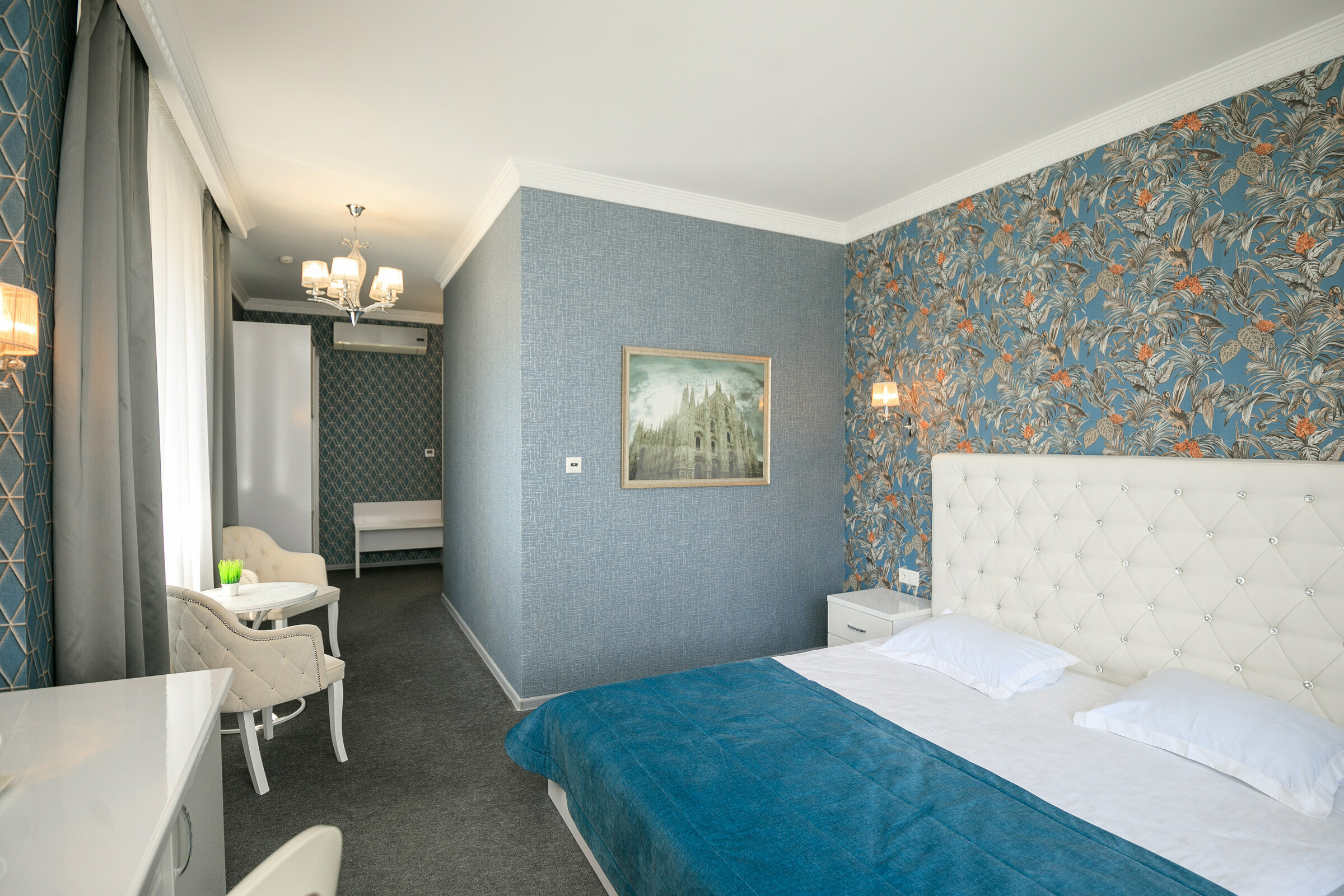 Номер Делюкс