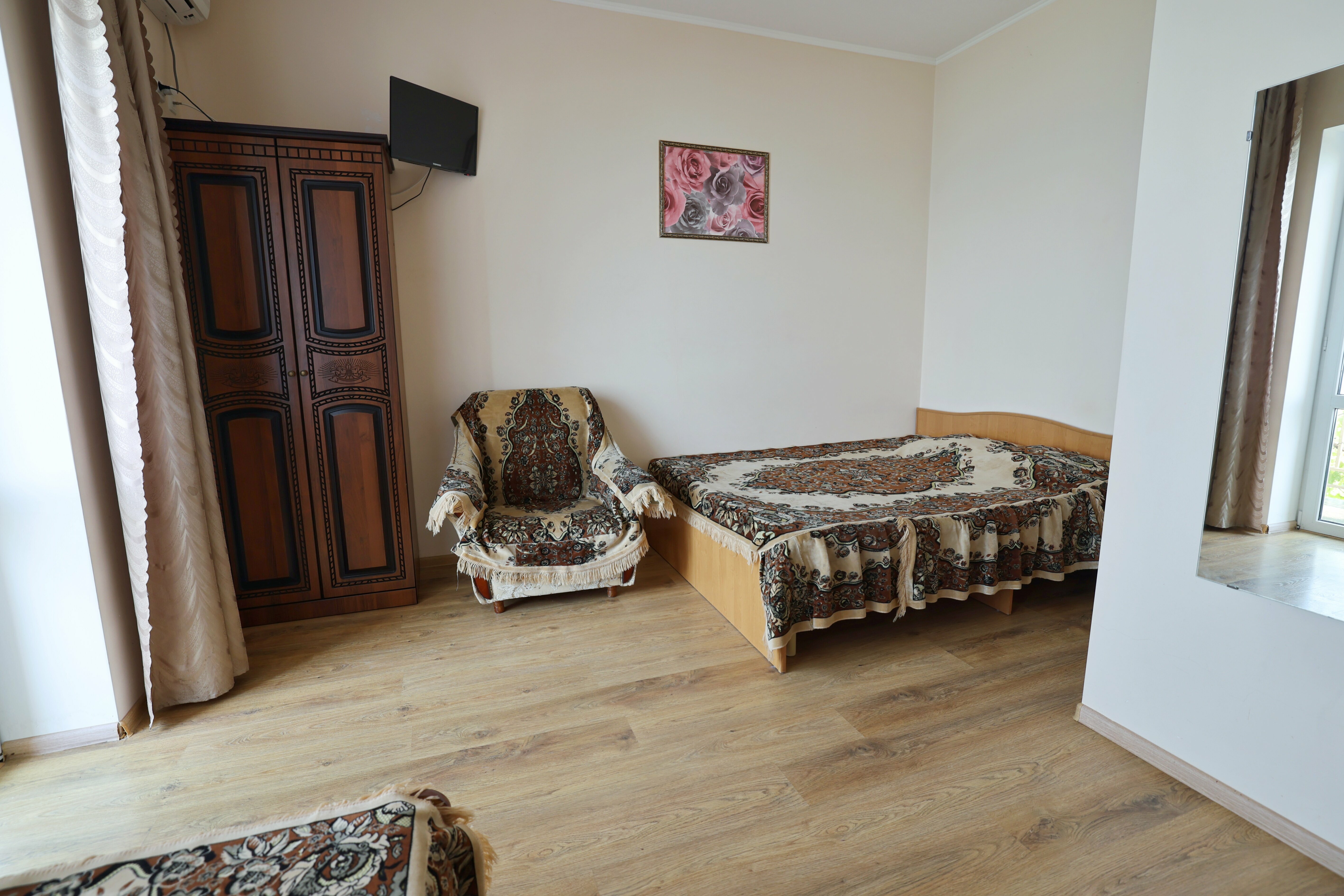 Трехместный номер с доп. местом с балконом и видом на море