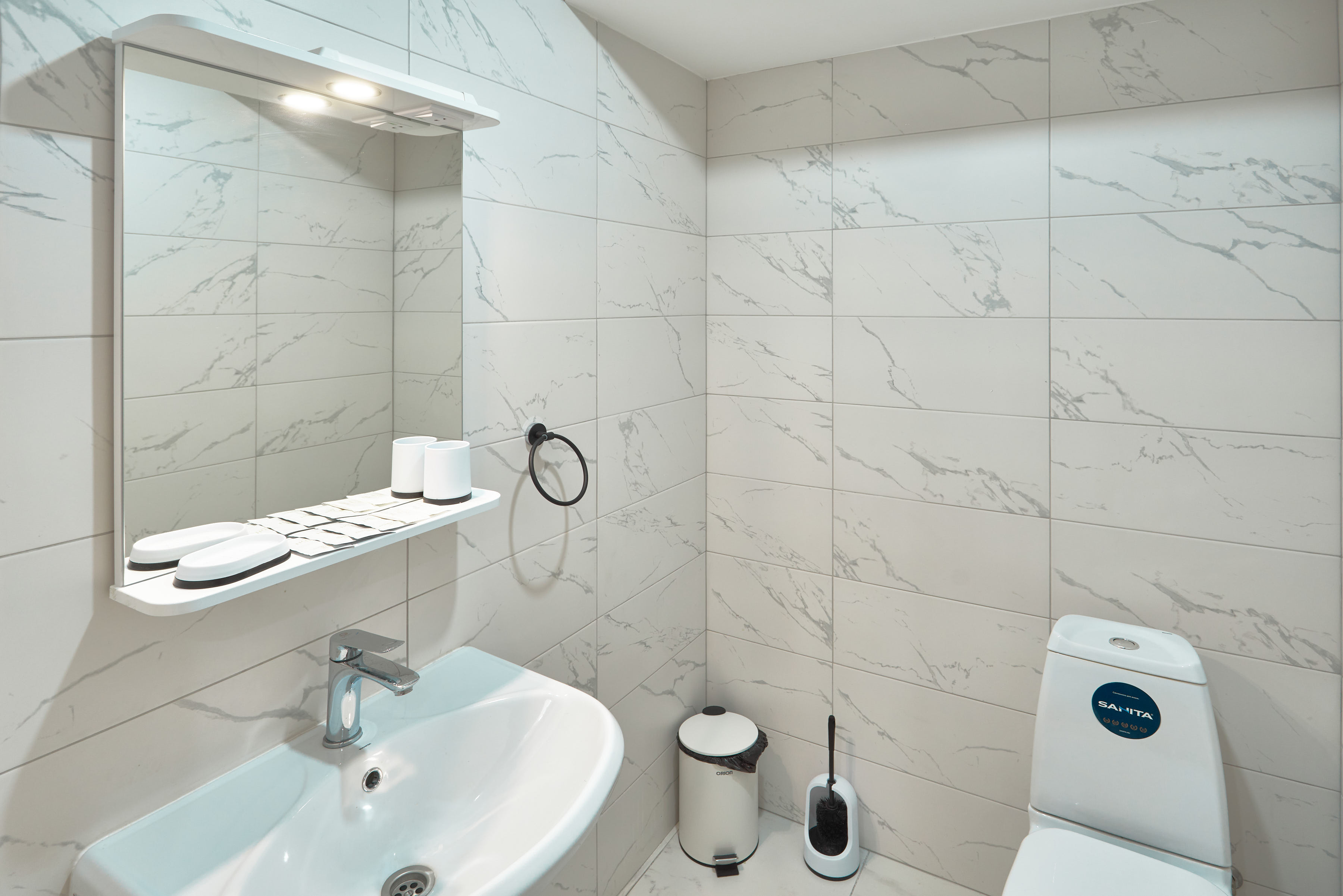 Кровать в общем 8-местном номере