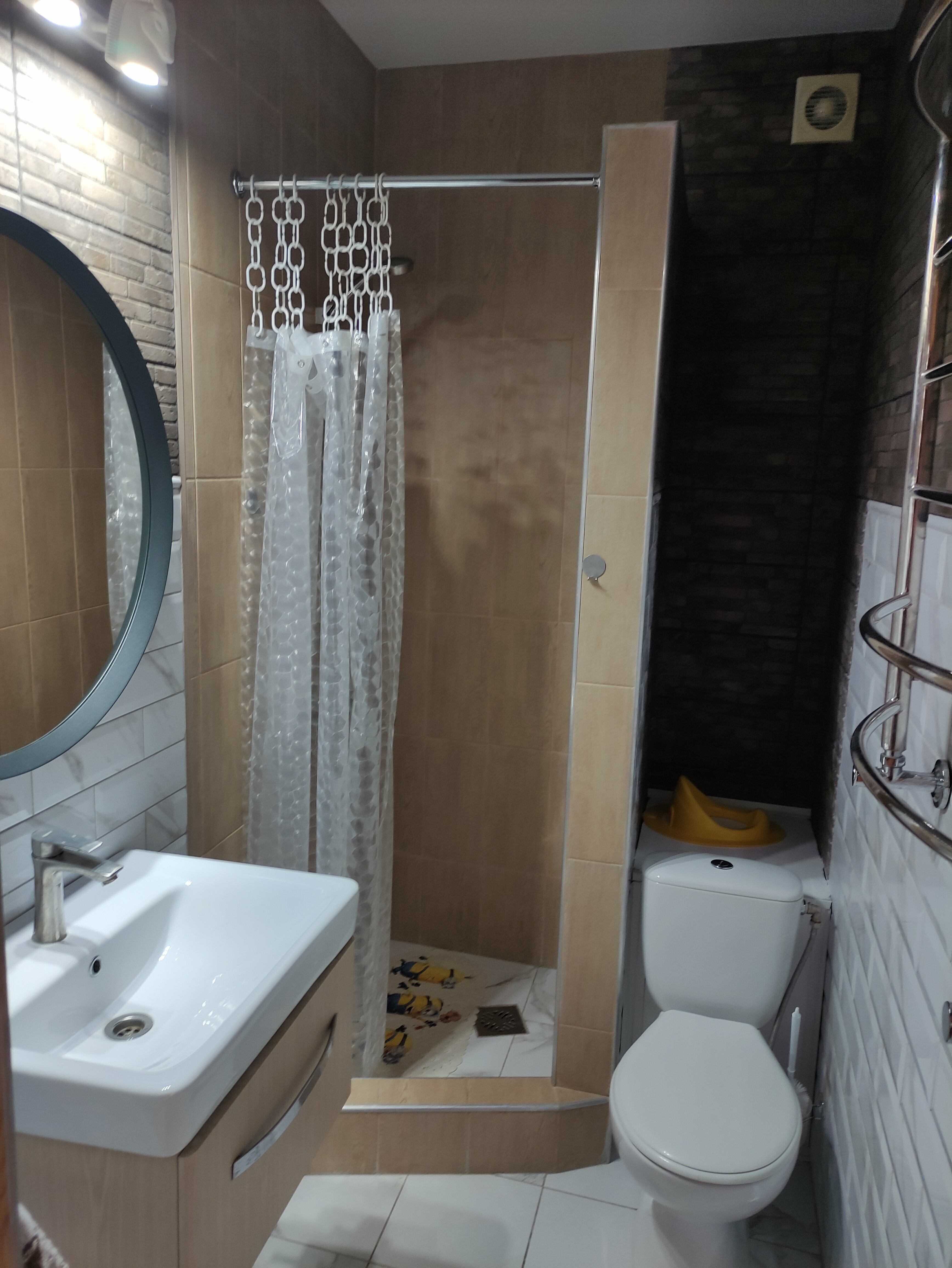 Семейный номер с душем