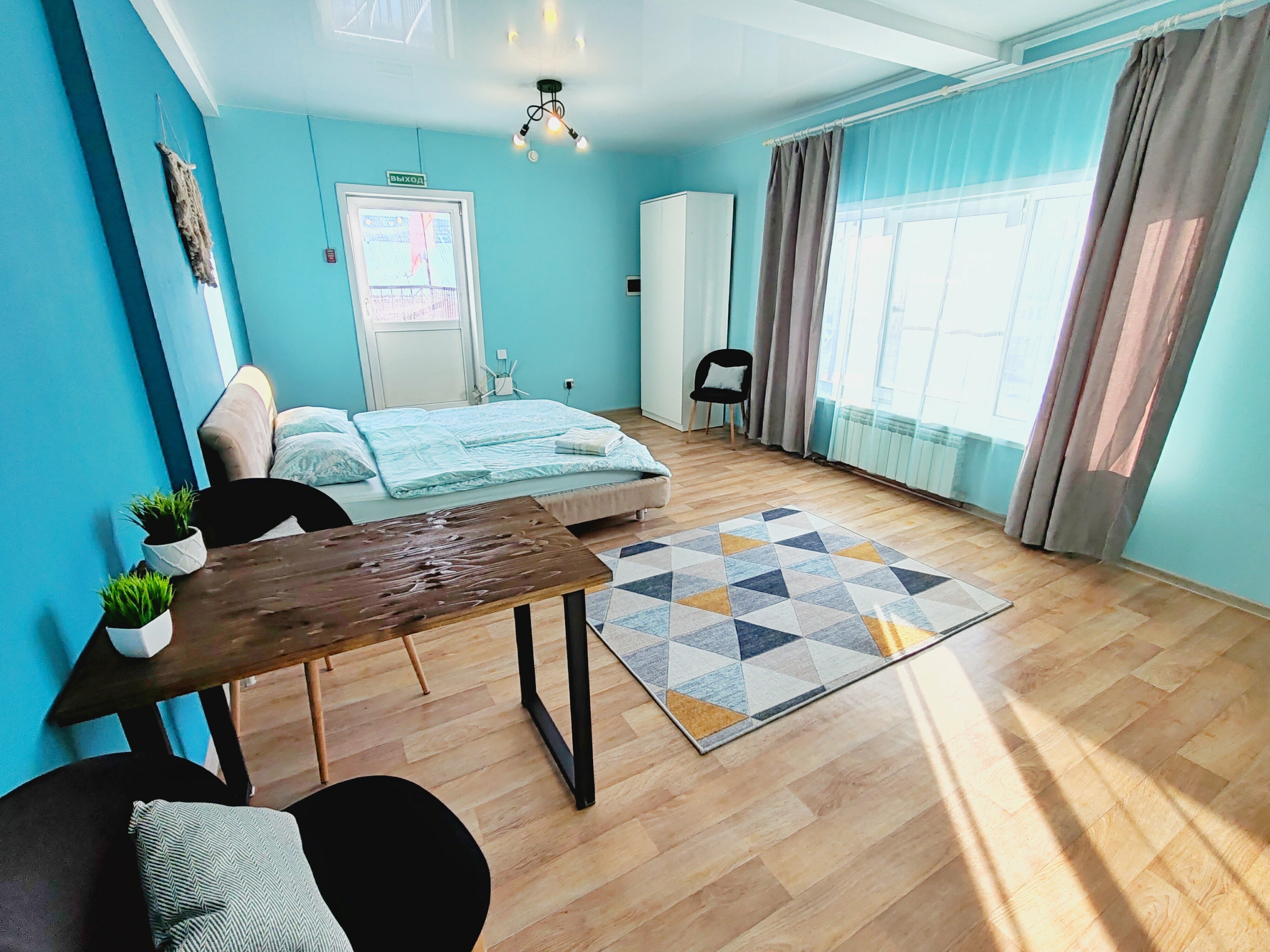 Люкс с балконом