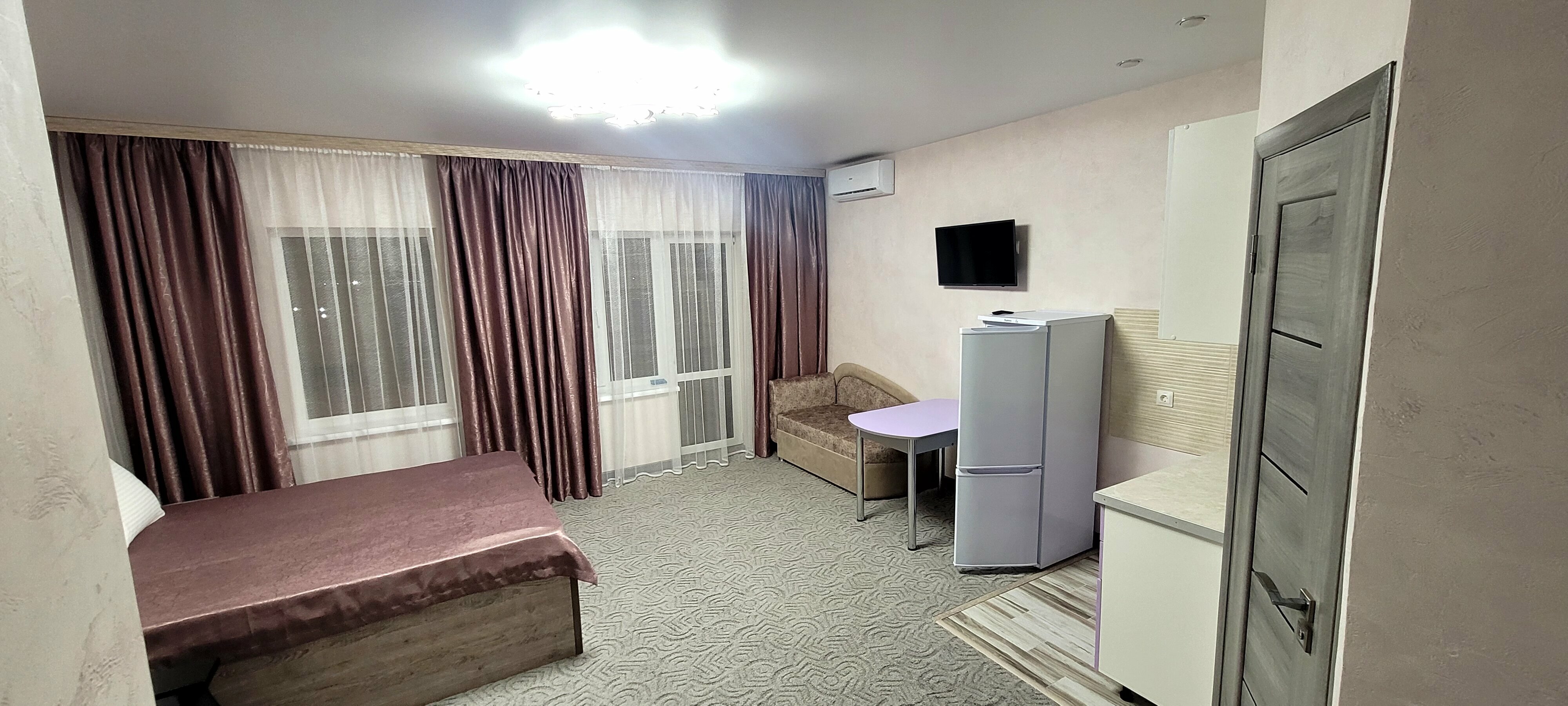 Номер-студия с видом на море