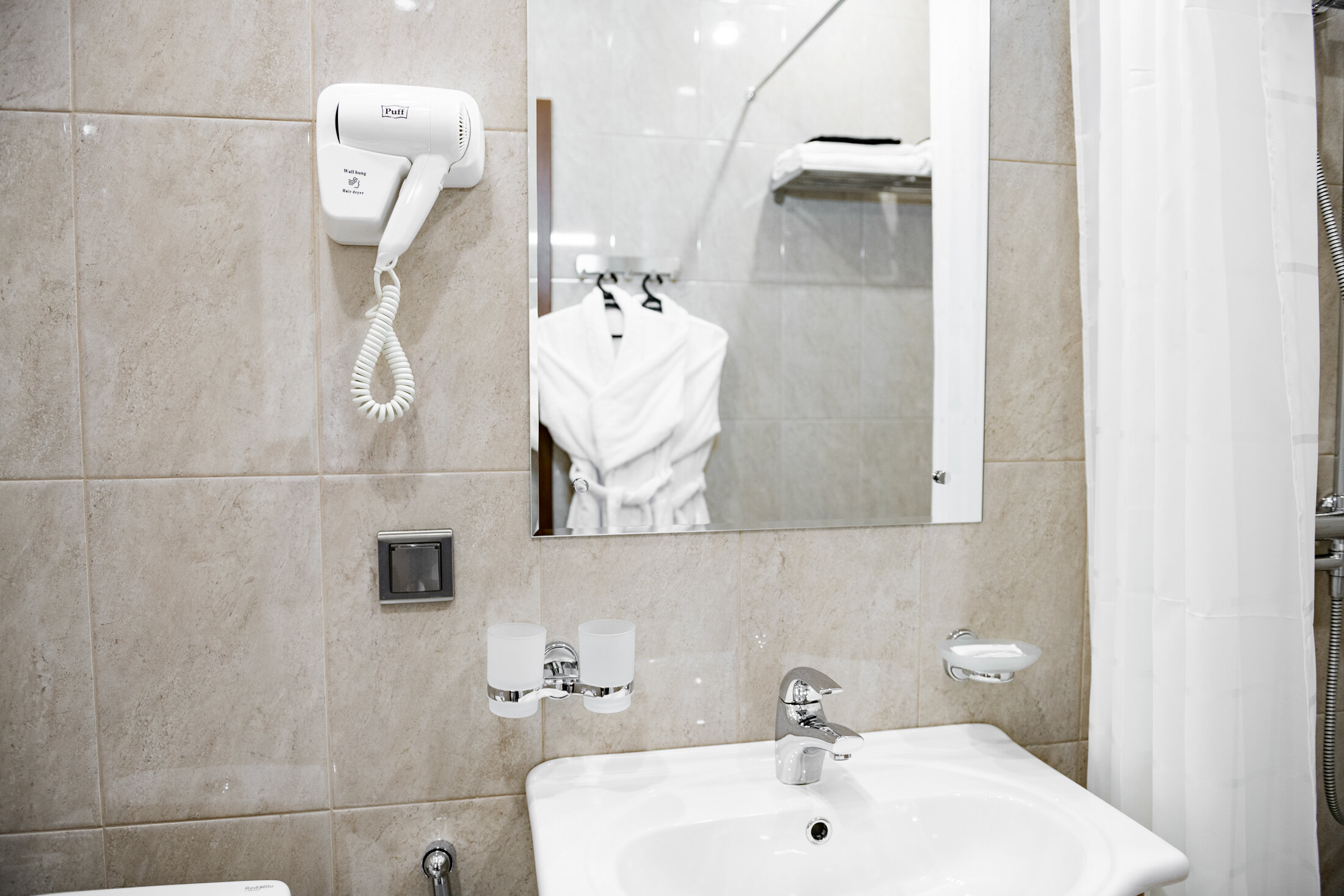 Люкс с кроватью размера «queen-size»