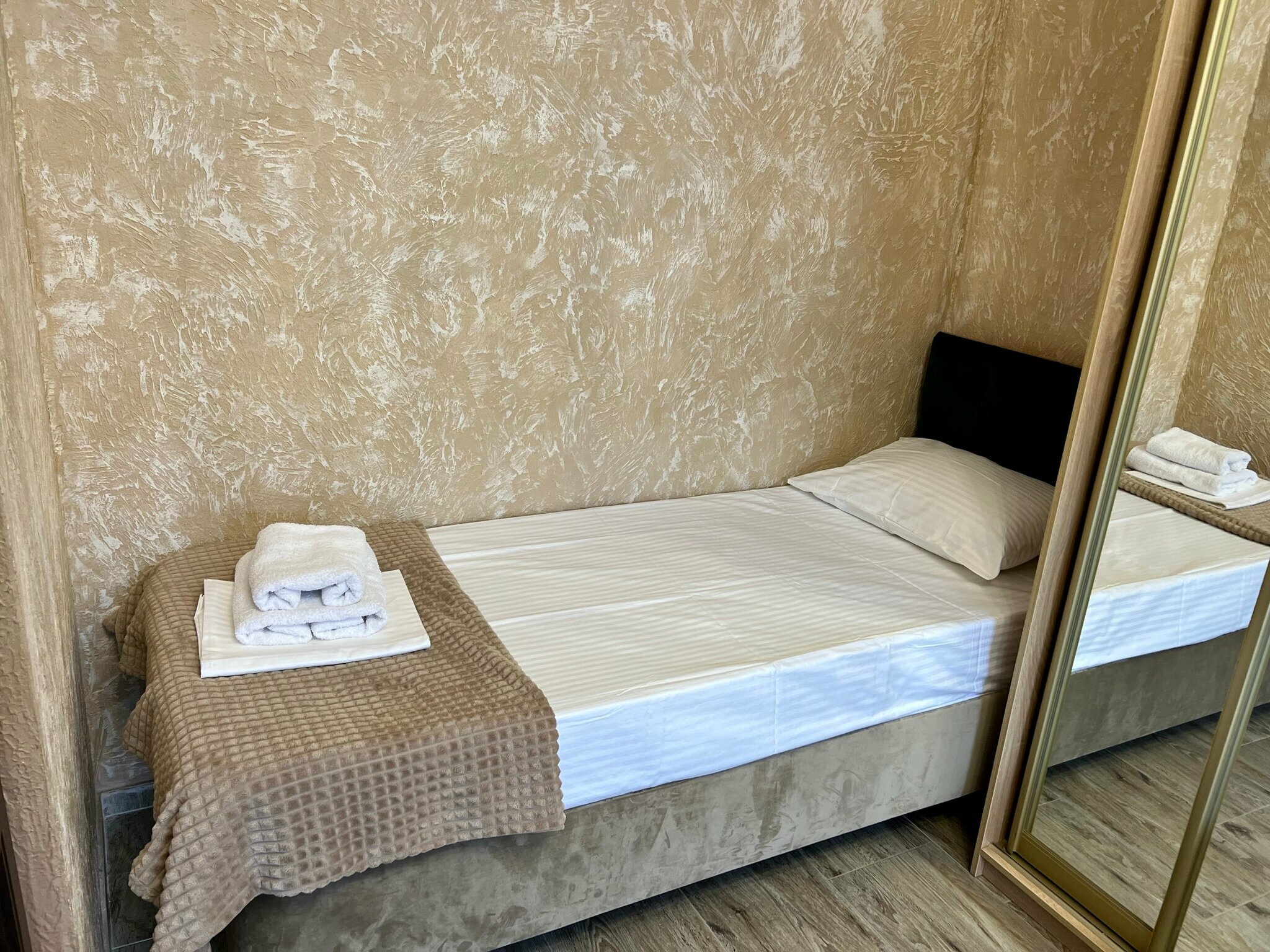 Трехместный номер Делюкс