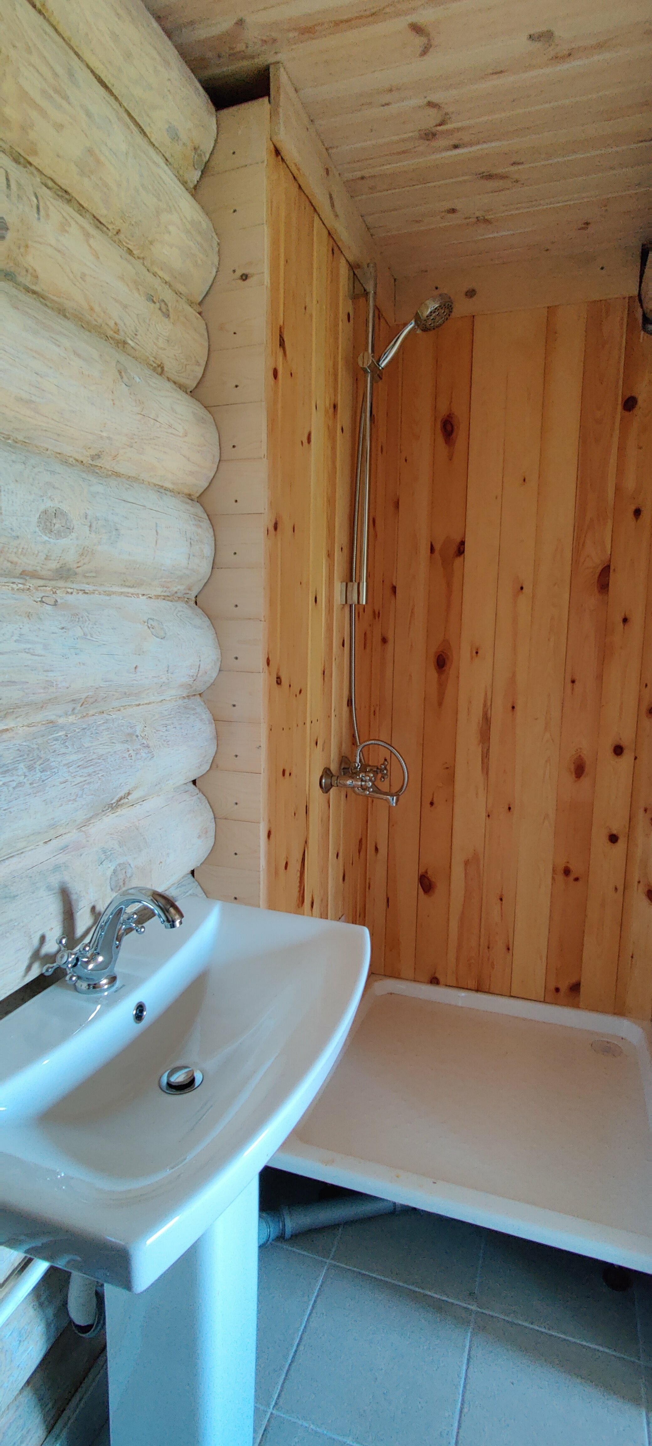 Дом с видом на лес